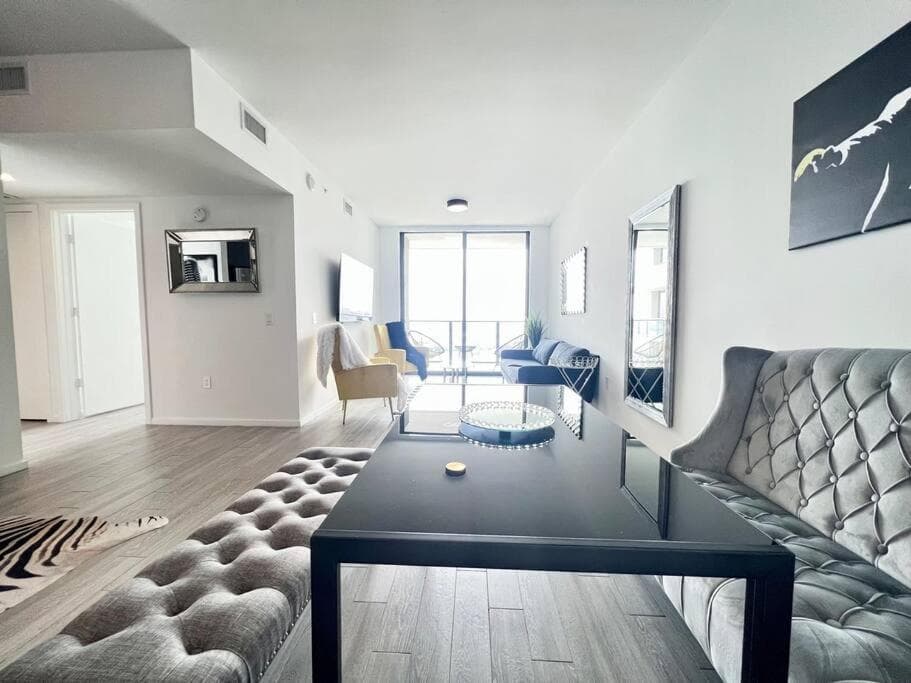 Miami Biscayne Bay Fortress! High Rise Water Views, Lux! — 26
