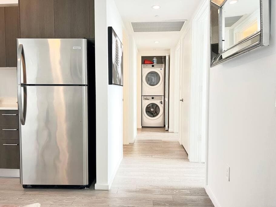 Miami Biscayne Bay Fortress! High Rise Water Views, Lux! — 22