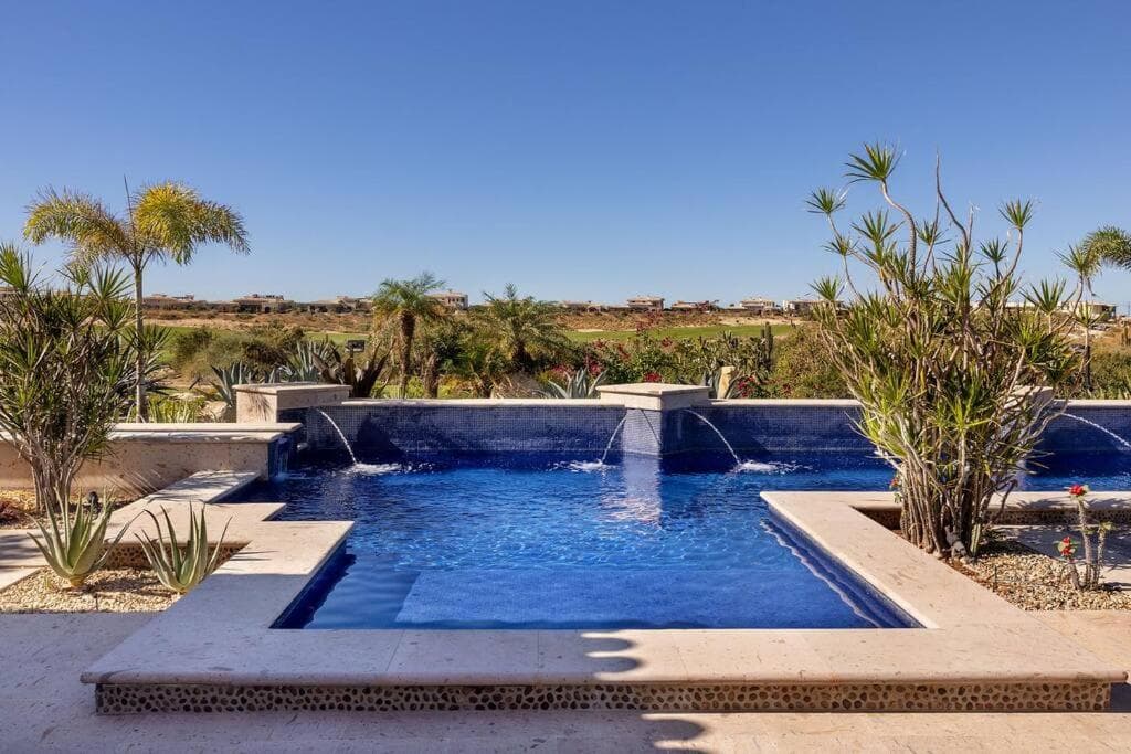 5-BR Golf Villa With Transportation Included — 25