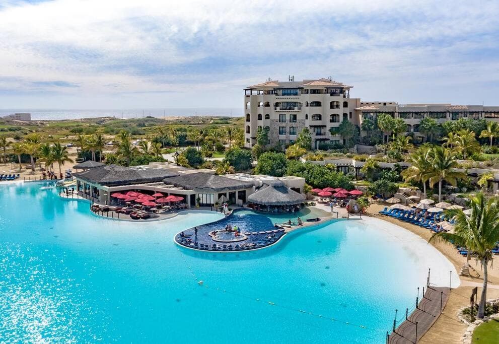5-BR Golf Villa With Transportation Included — 21