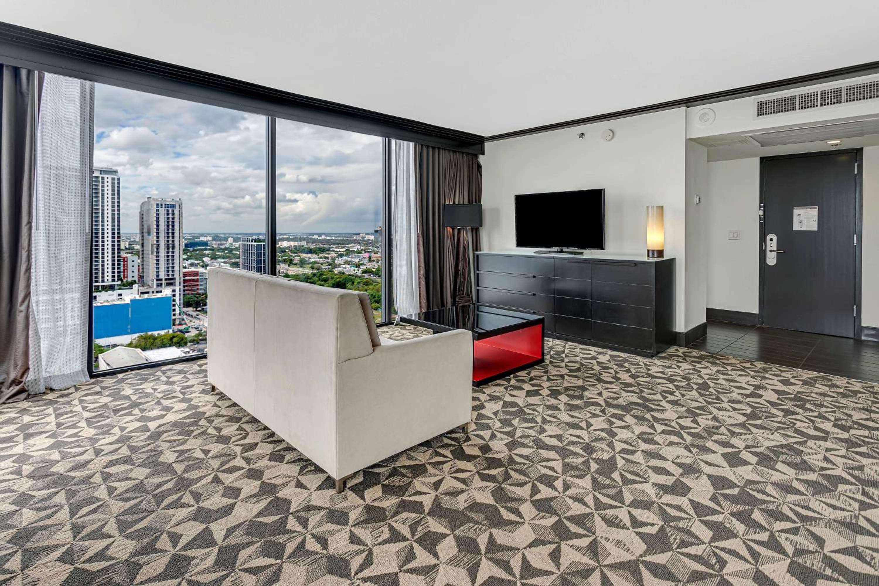 Hilton Miami Downtown — 21