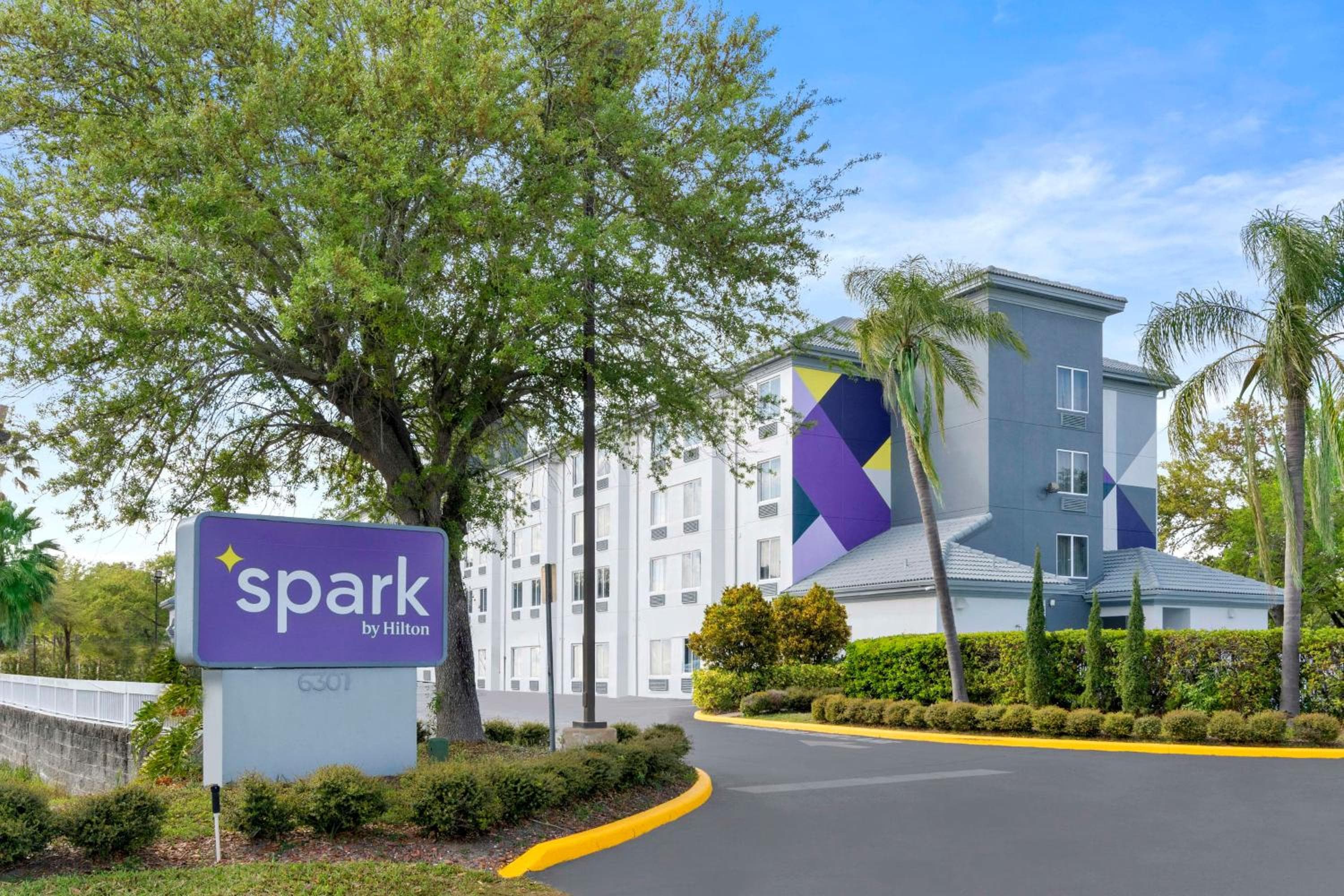 Spark by Hilton Orlando cerca de SeaWorld — 2