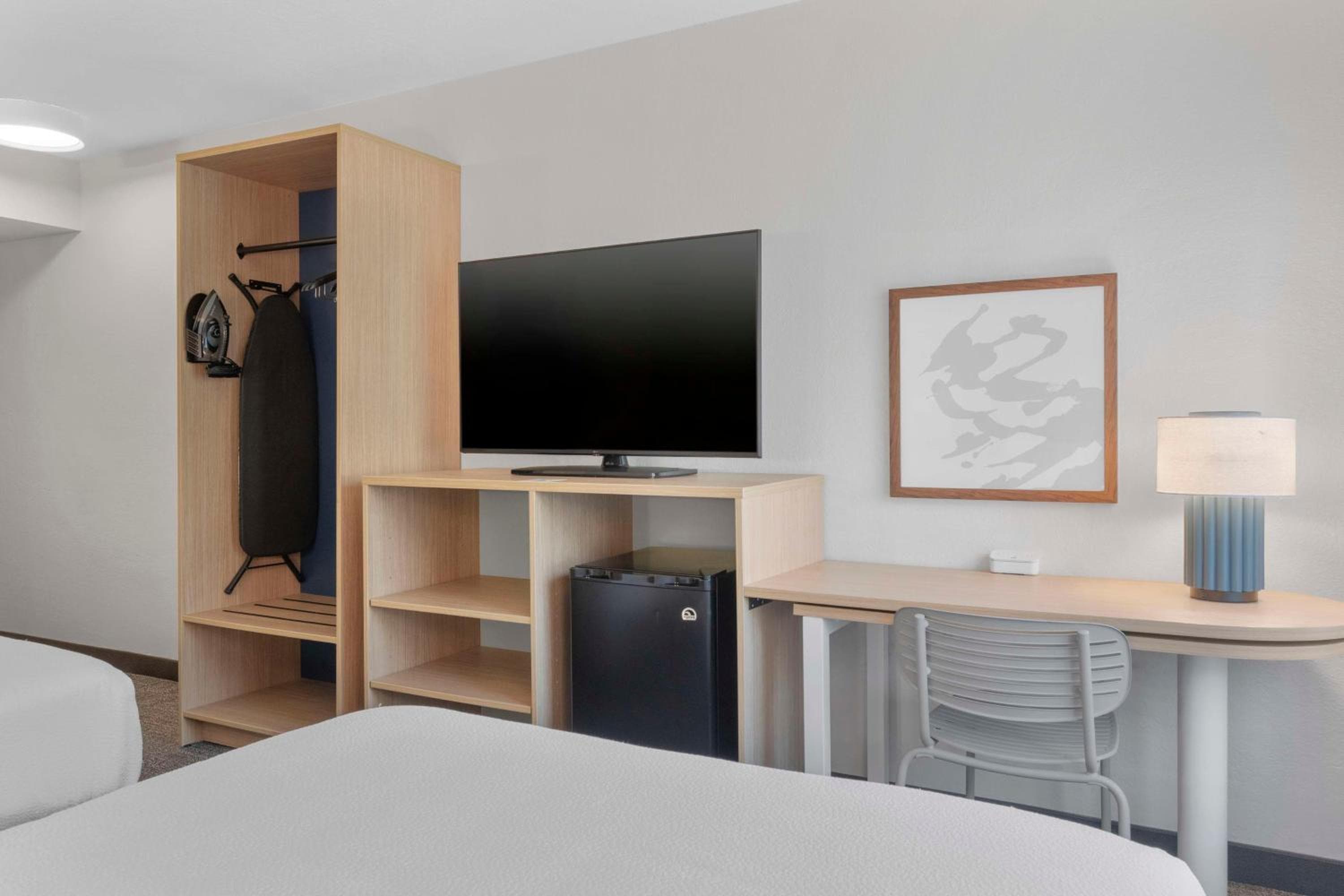 Spark by Hilton Orlando cerca de SeaWorld — 23