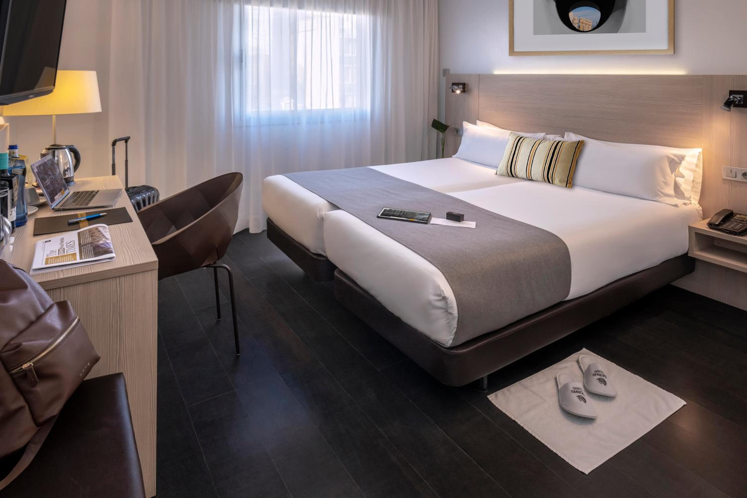 Hotel SERHS Rivoli Rambla — 25