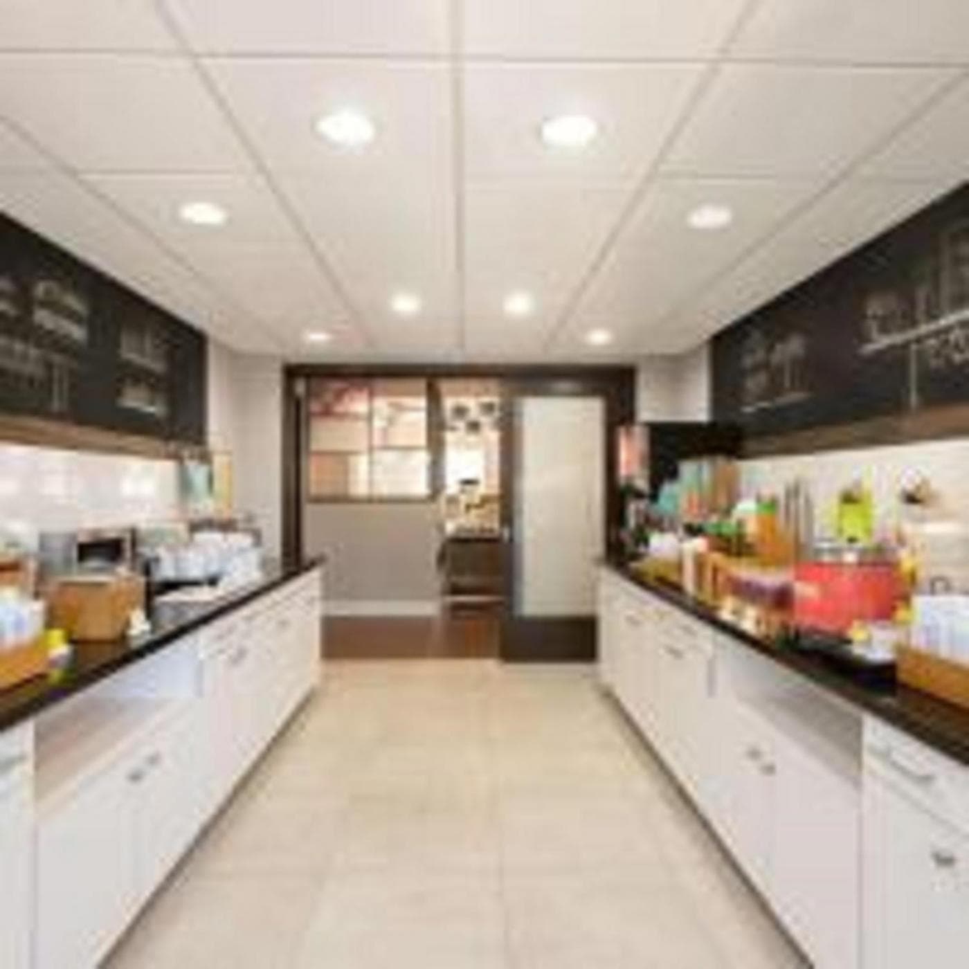 Hampton Inn Miami-Airport West — 4