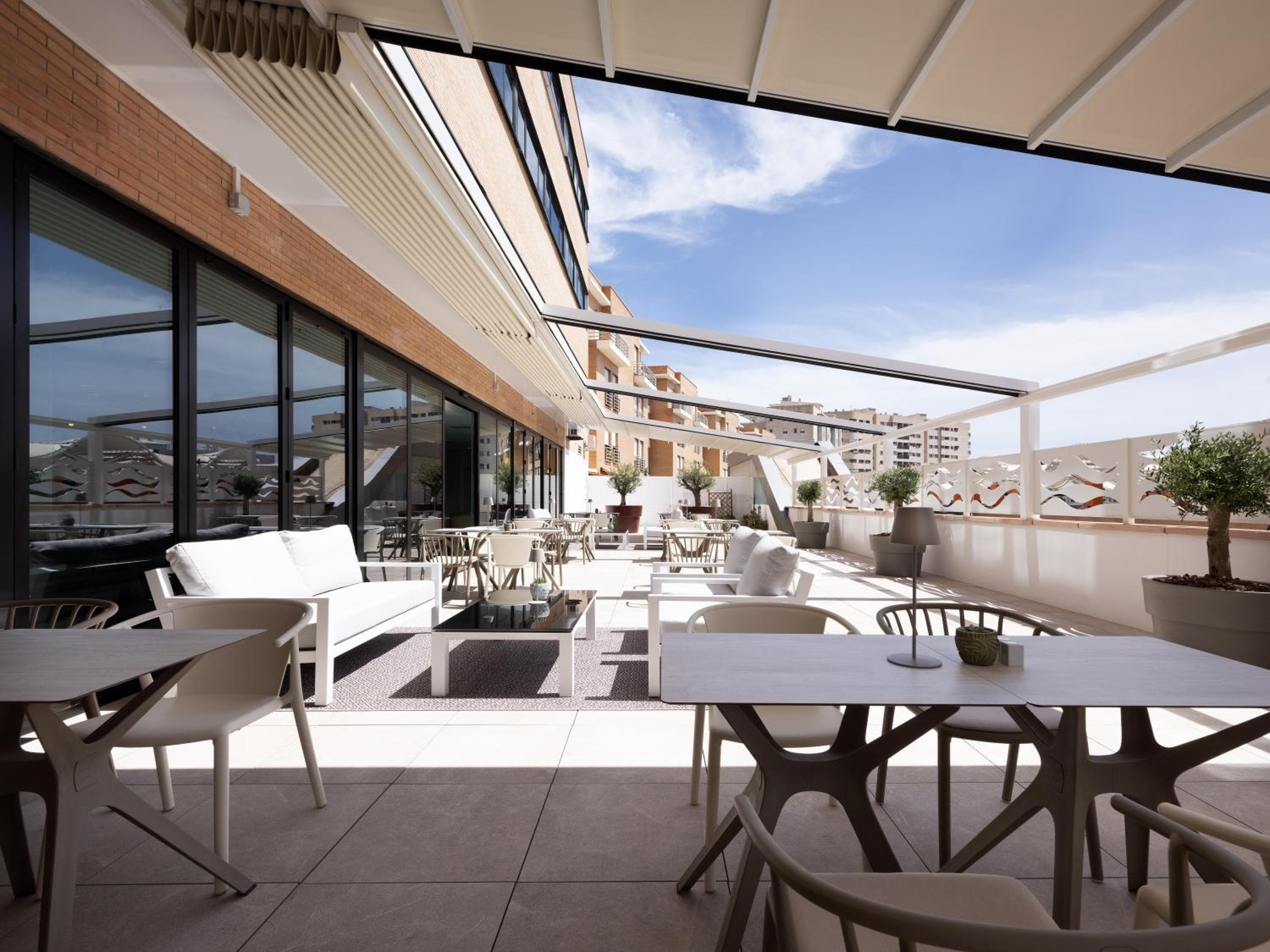 Hotel Málaga Alameda Centro, Affiliated by Meliá — 2