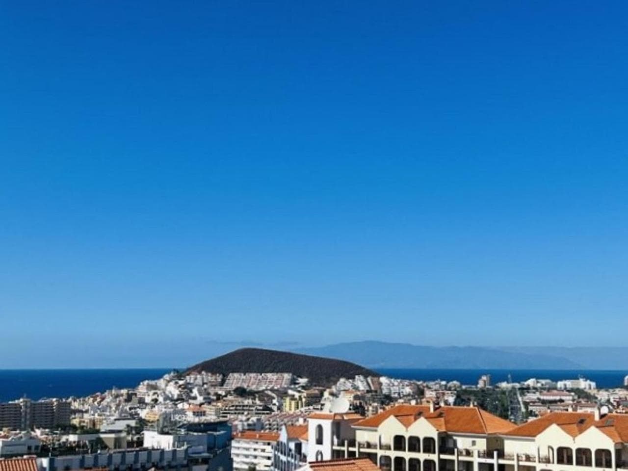 Family Apartment Panoramic View in Los Cristianos — 2