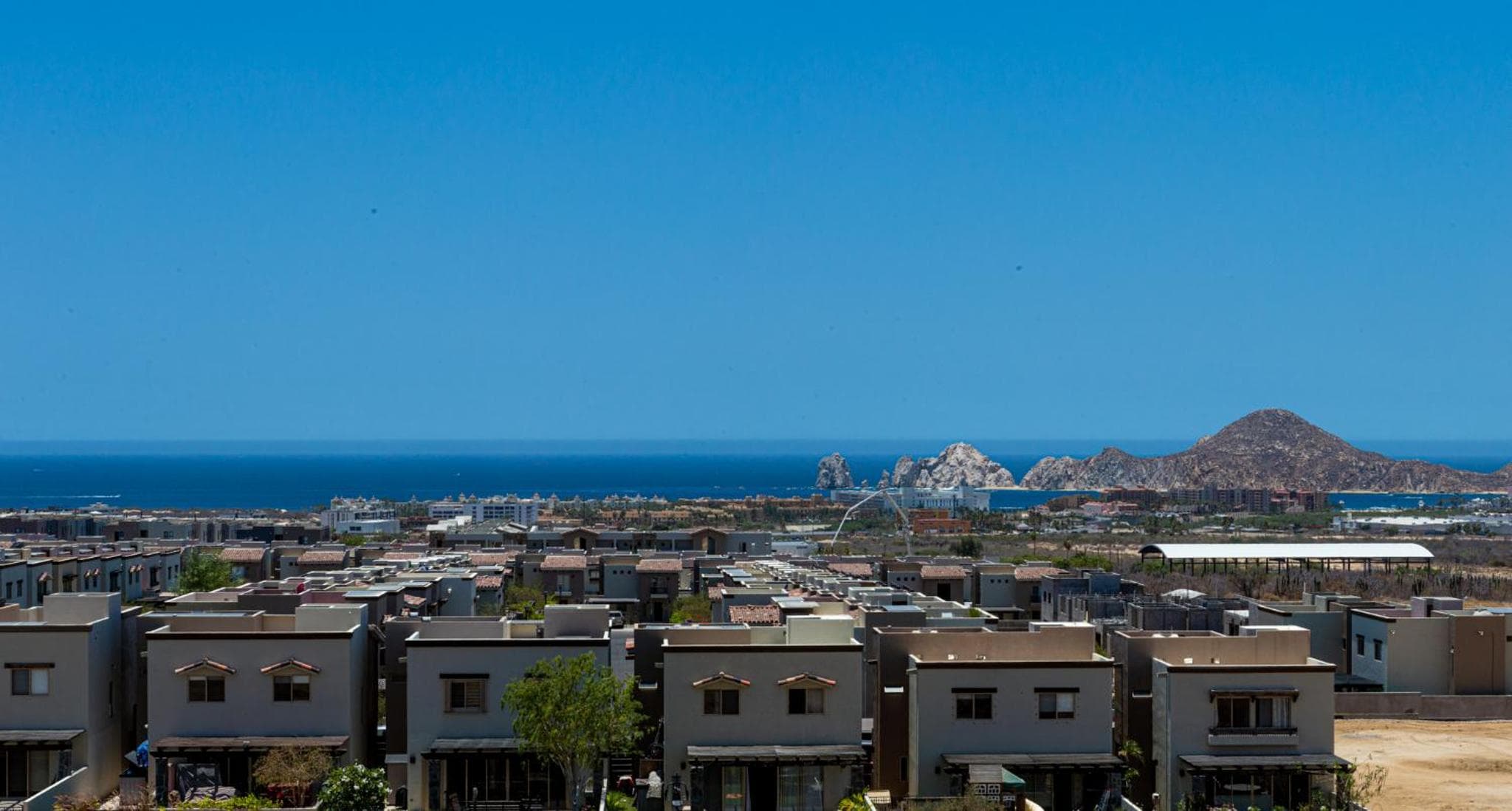 Vista Del Arco — 1