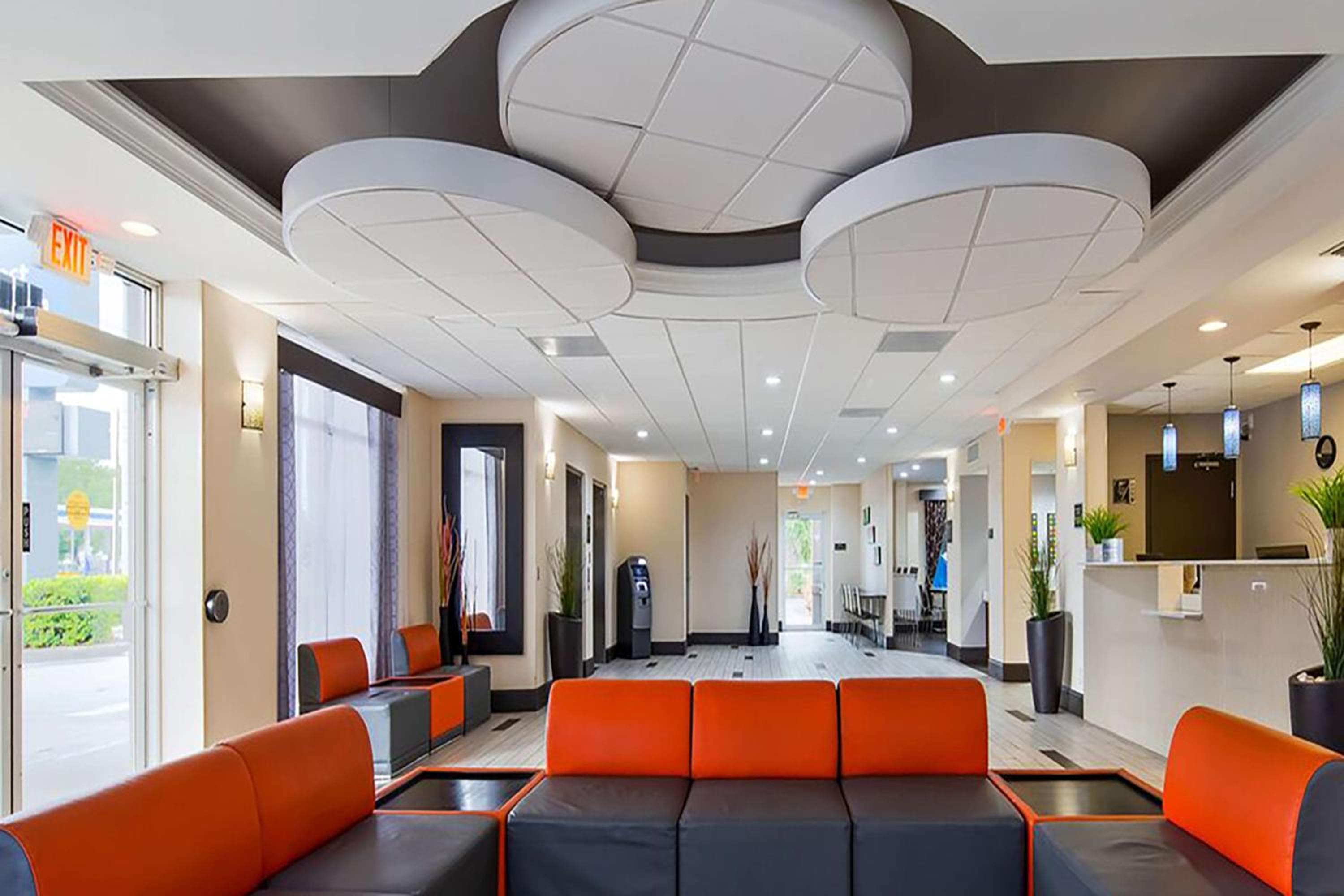 Best Western Airport Inn & Suites — 5