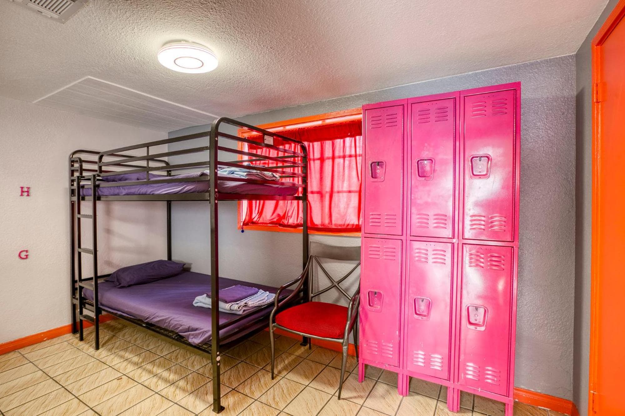 Sin City Hostel - Sin City Herberge — 3