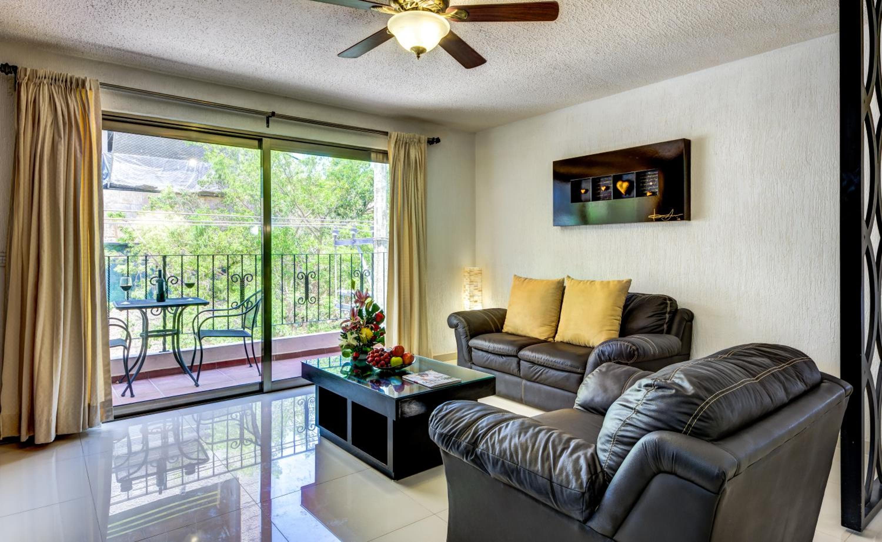 Suites Corazon — 18