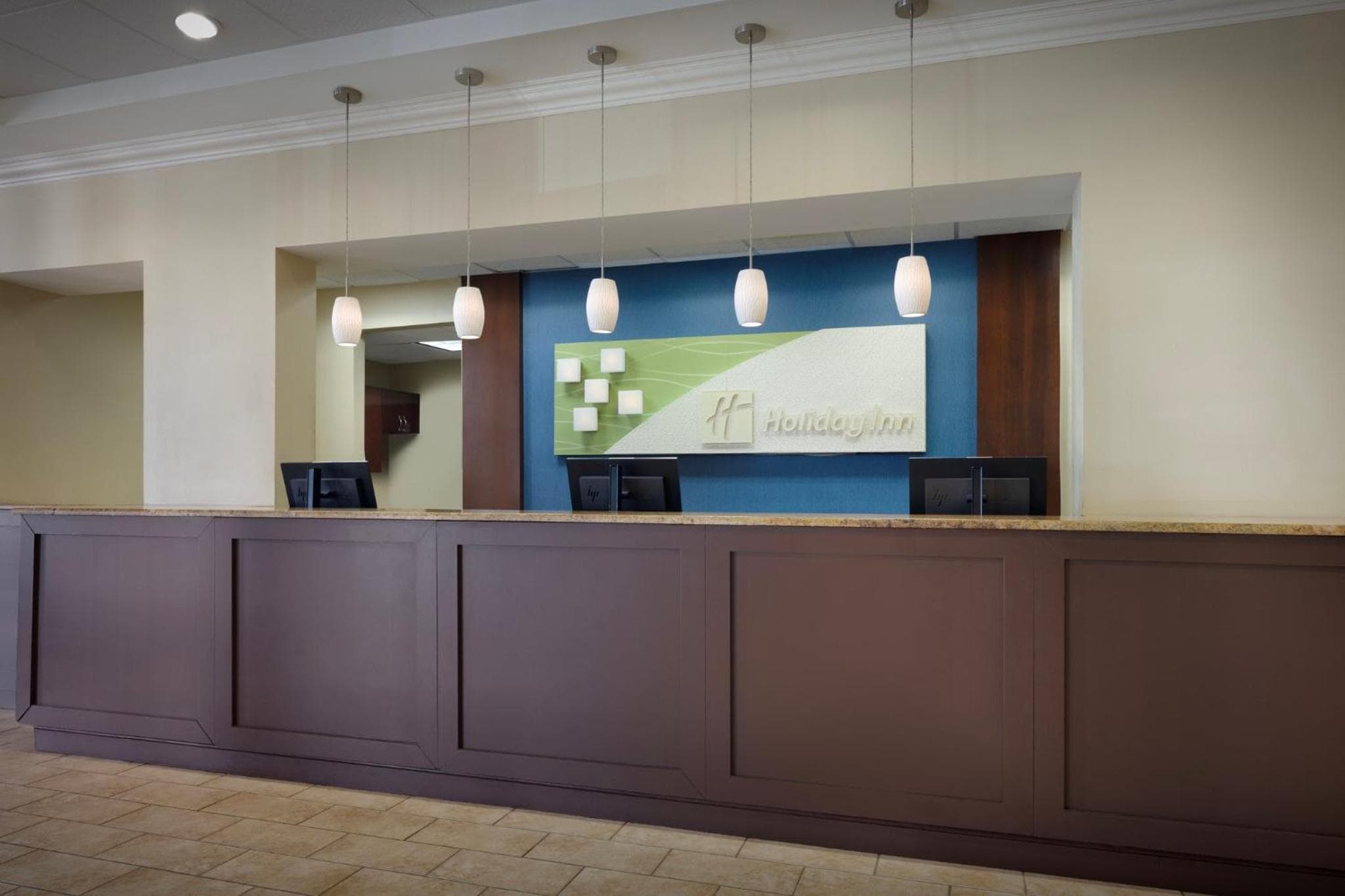 Holiday Inn & Suites Orlando SW - Celebration Area, un hotel IHG — 7