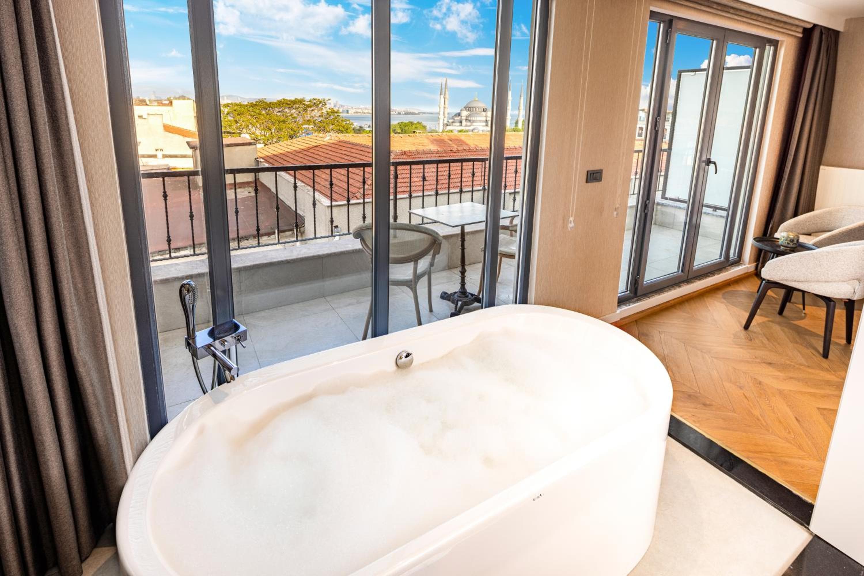 Rast Hotel Sultanahmet — 24