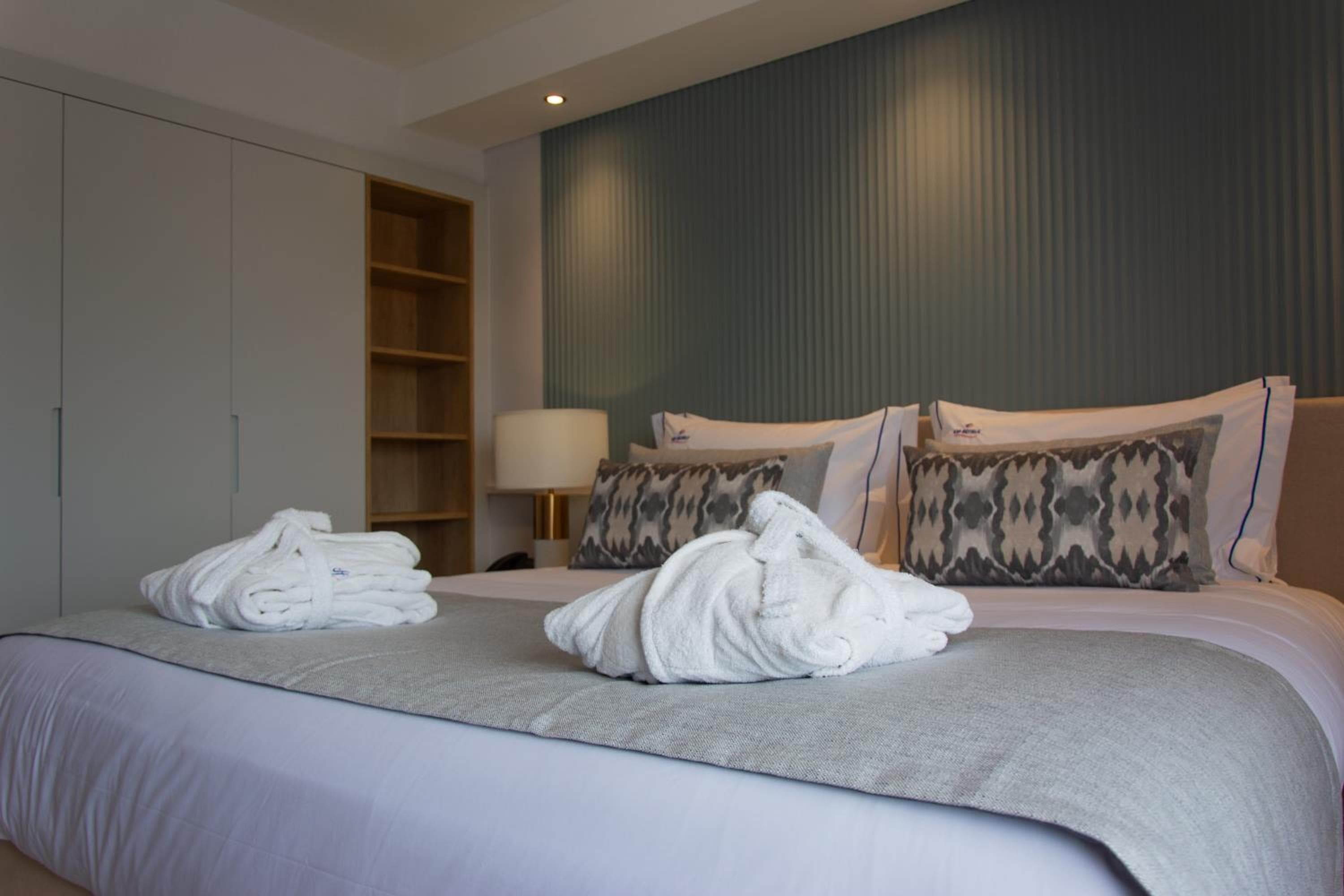 VIP Executive Suites do Marquês Hotel — 14