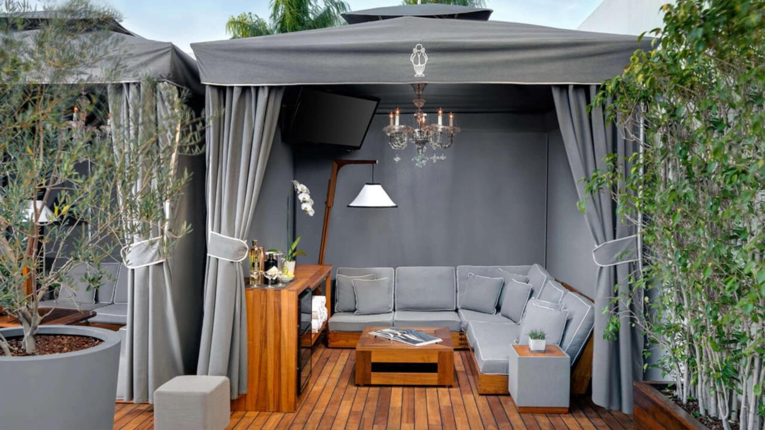 Cammeo Beverly Hills — 9