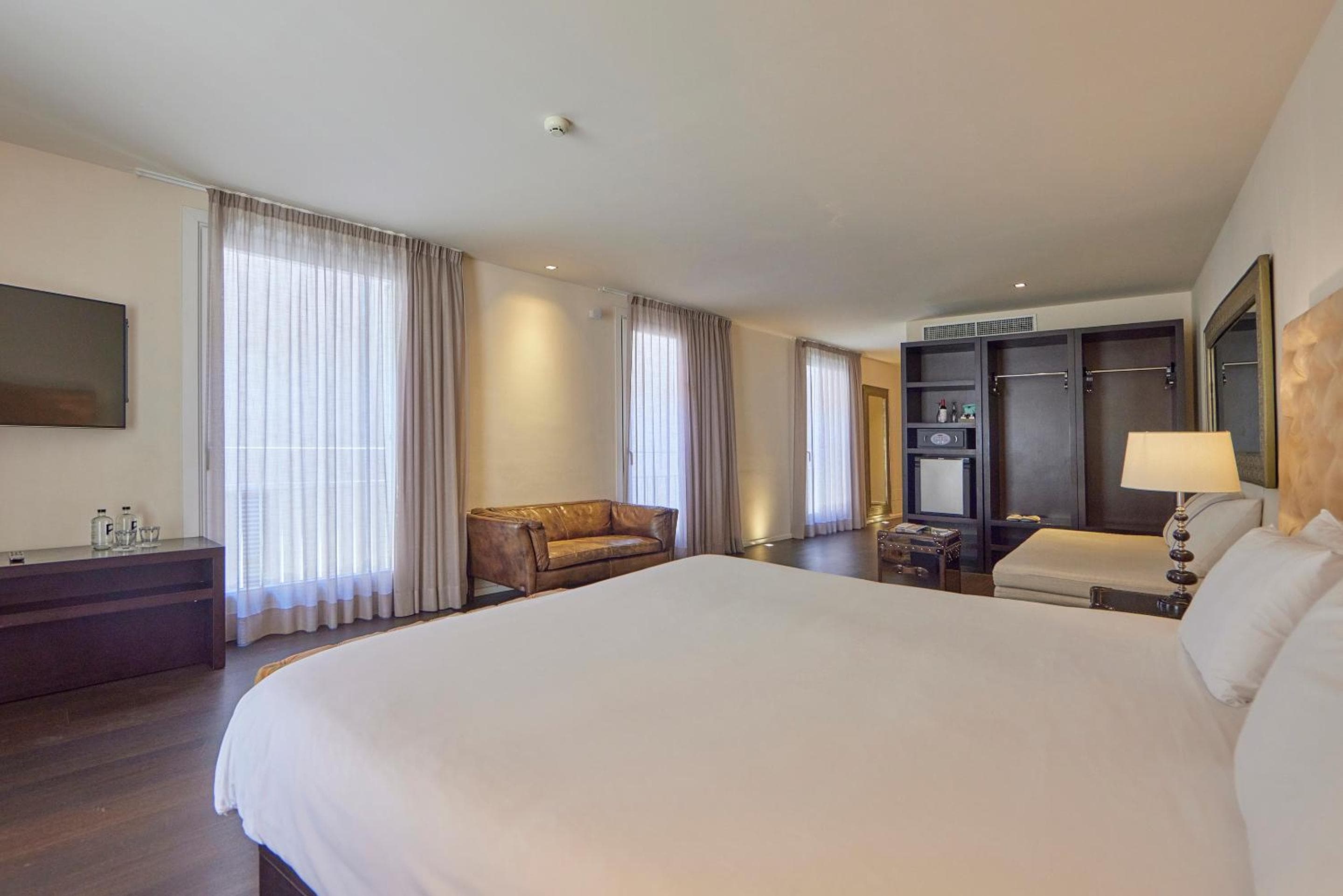 Puro Hotel Oasis Urbano — 9