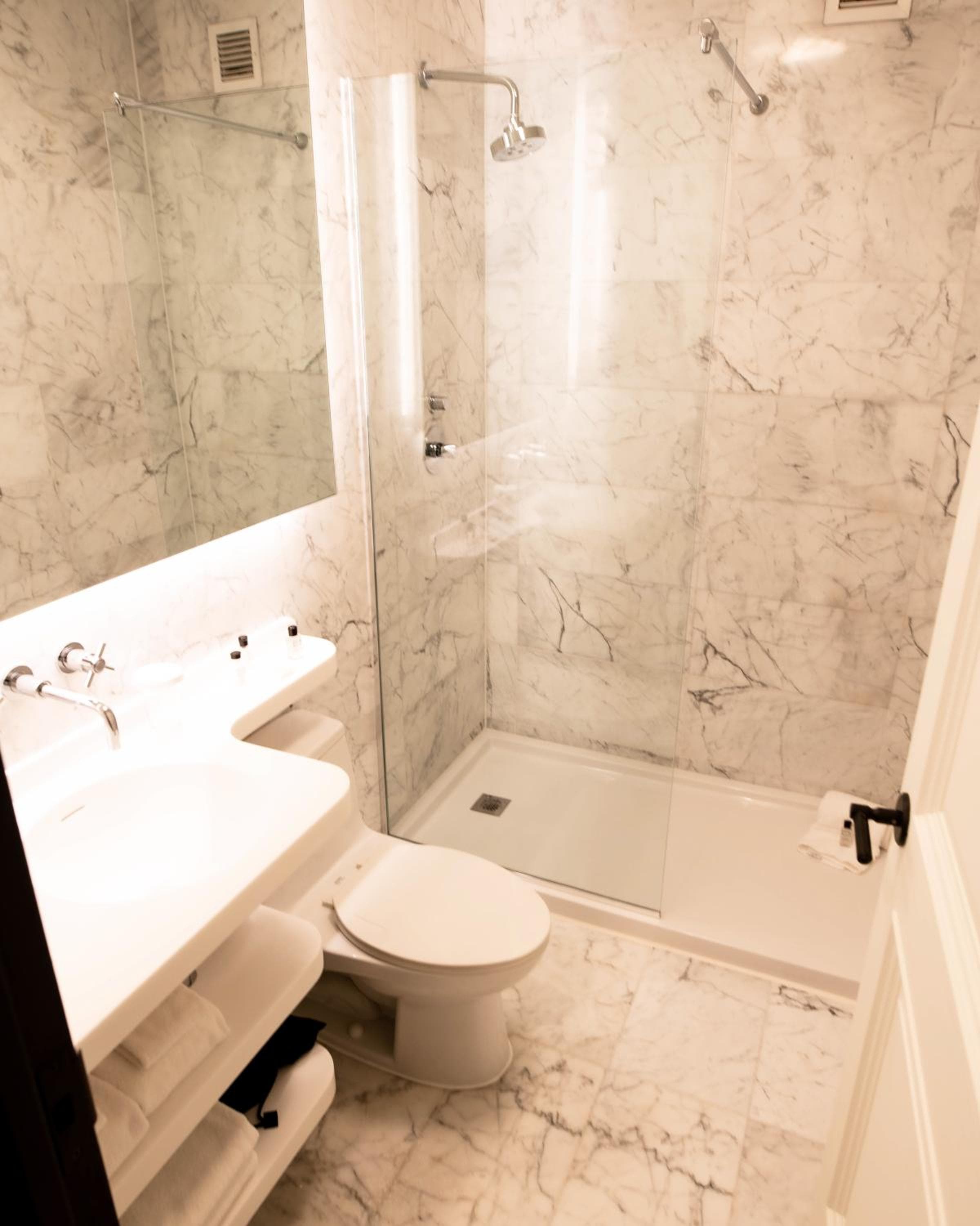 Dylan Hotel New York — 8