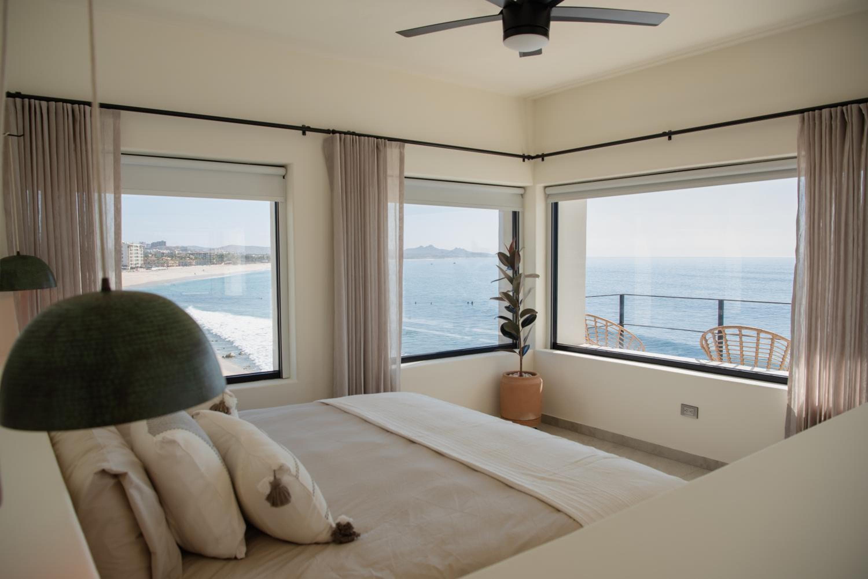 Cabo Break Hotel — 14