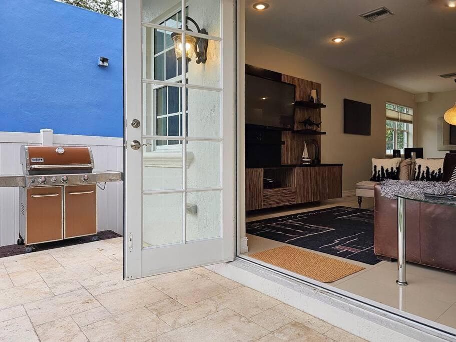 Tarpon River House - Heat Optional Pool - 4 bedrooms - 3 bathrooms - 1 miles to downtown FTL — 30