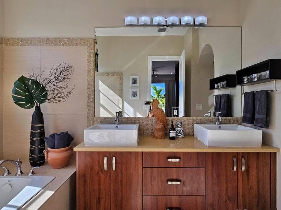 Tarpon River House — 9