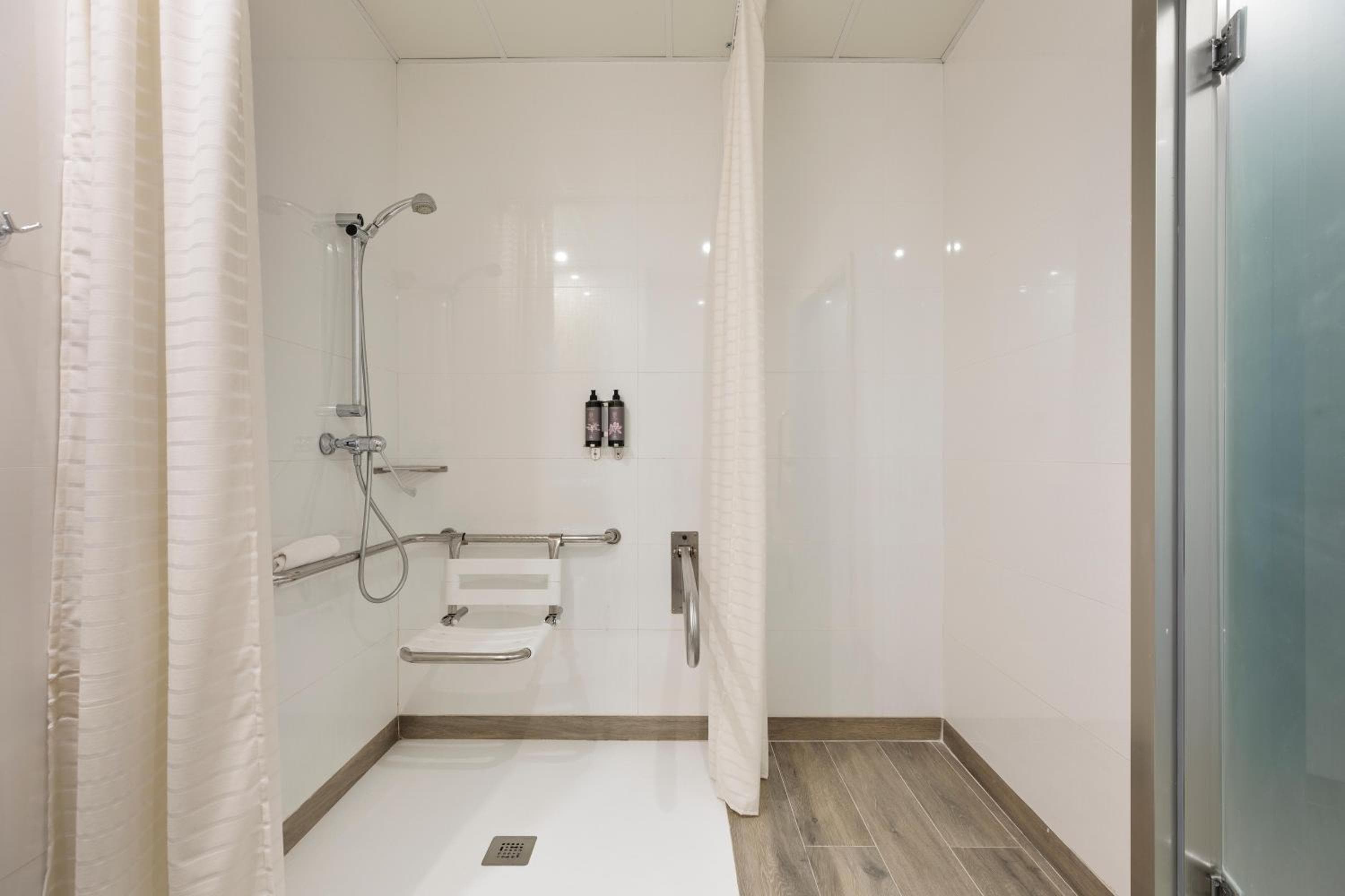 Hotel Best 4 Barcelona — 28