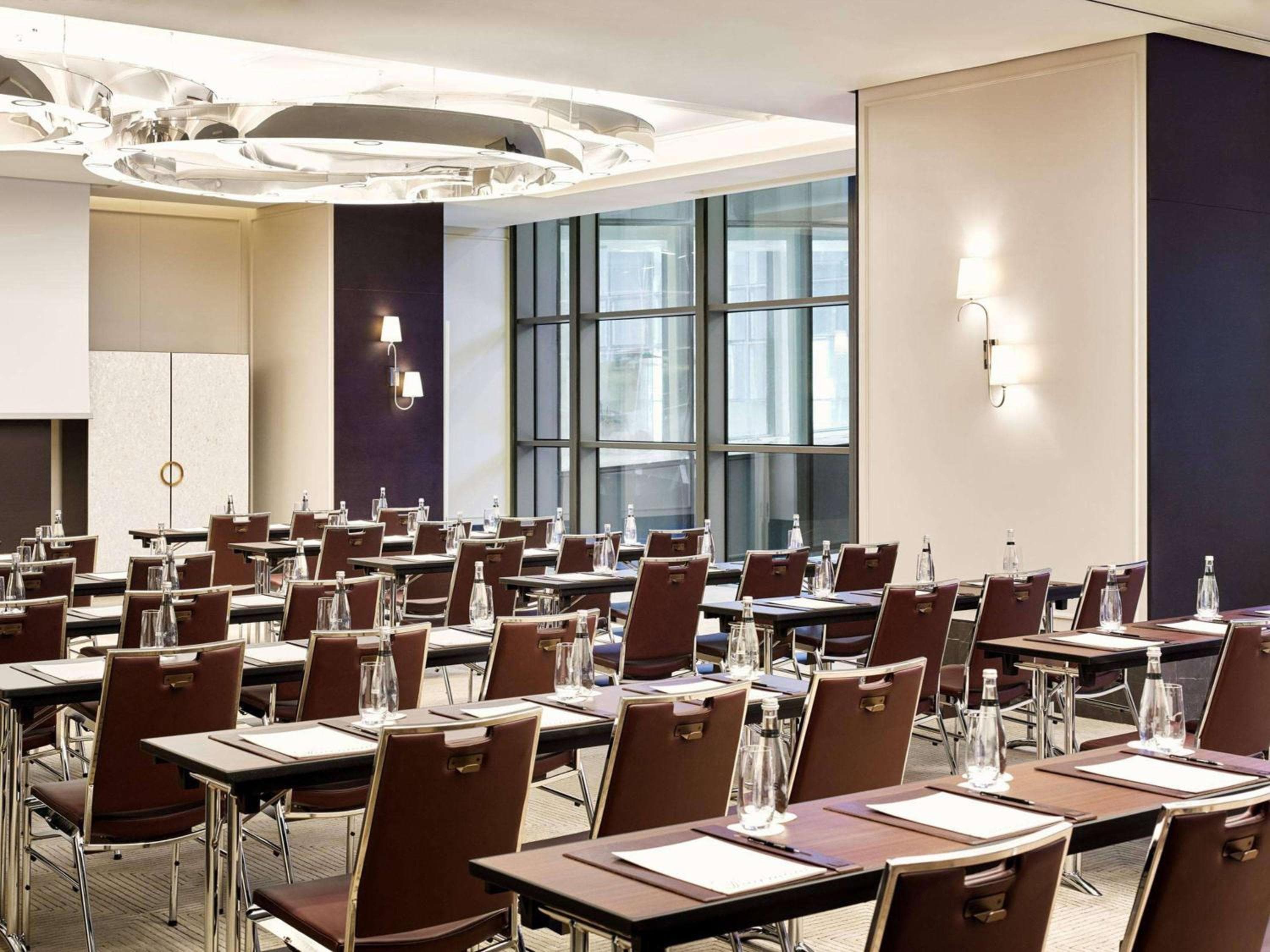 Fairmont Quasar Istanbul Hotel hotel, Büyükdere Caddesi No:76 Mecidiyeköy Şişli, Istanbul, Turkey — photo 40