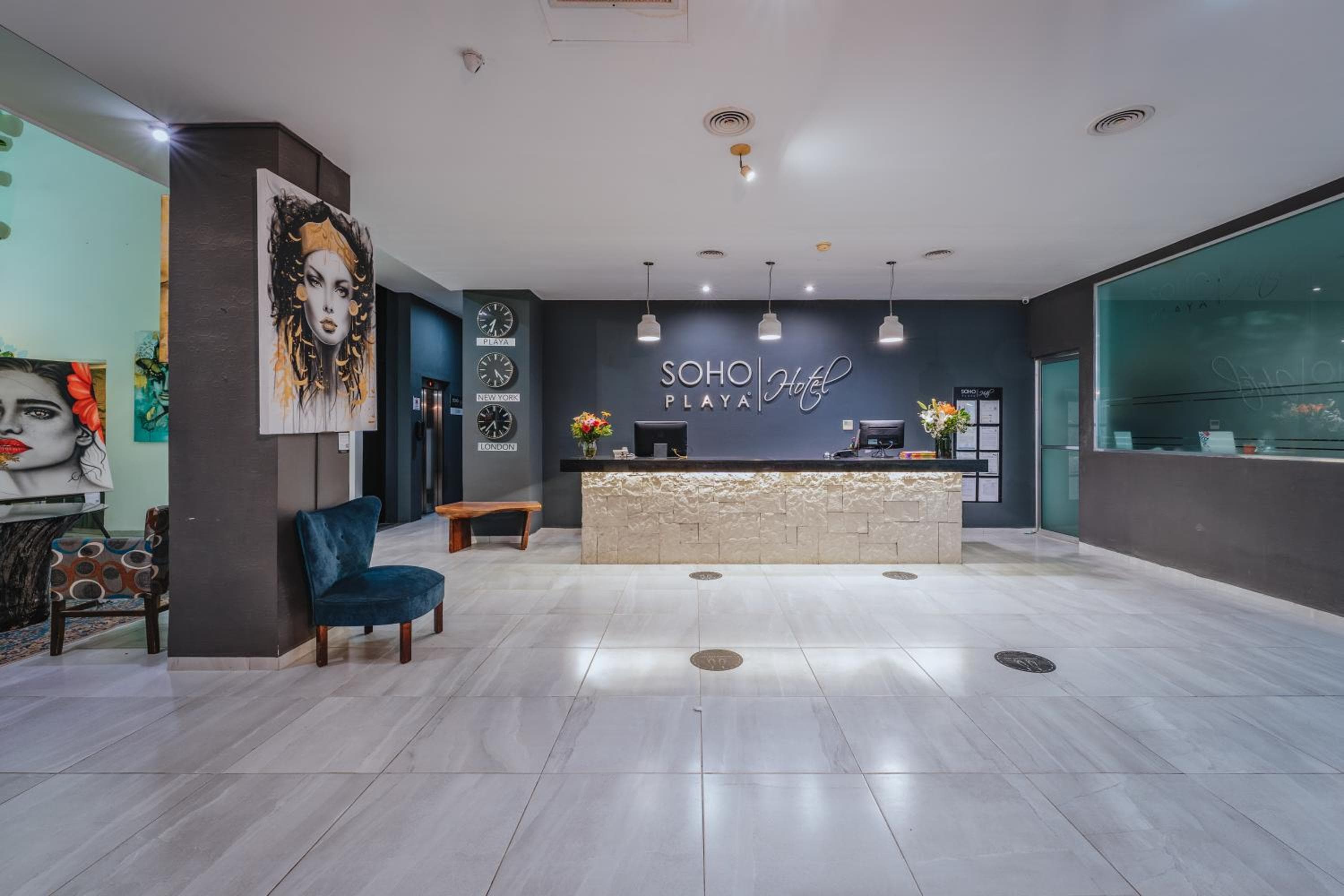 Soho Playa Hotel — 17