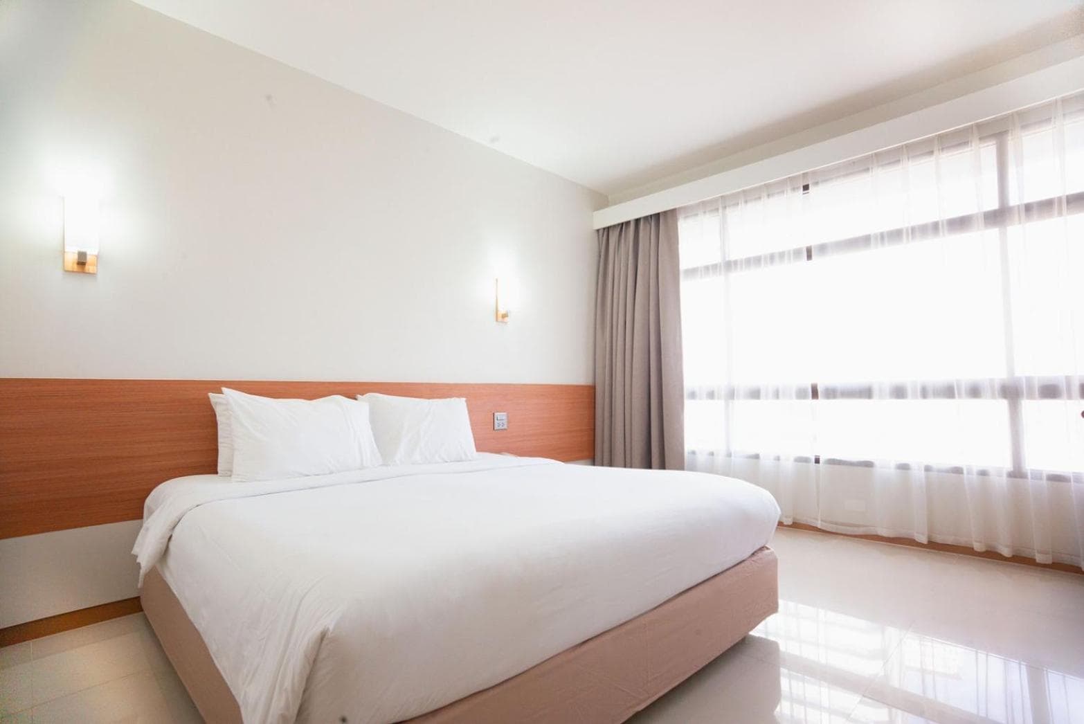 Pinnacle Lumpinee Park Hotel — 3