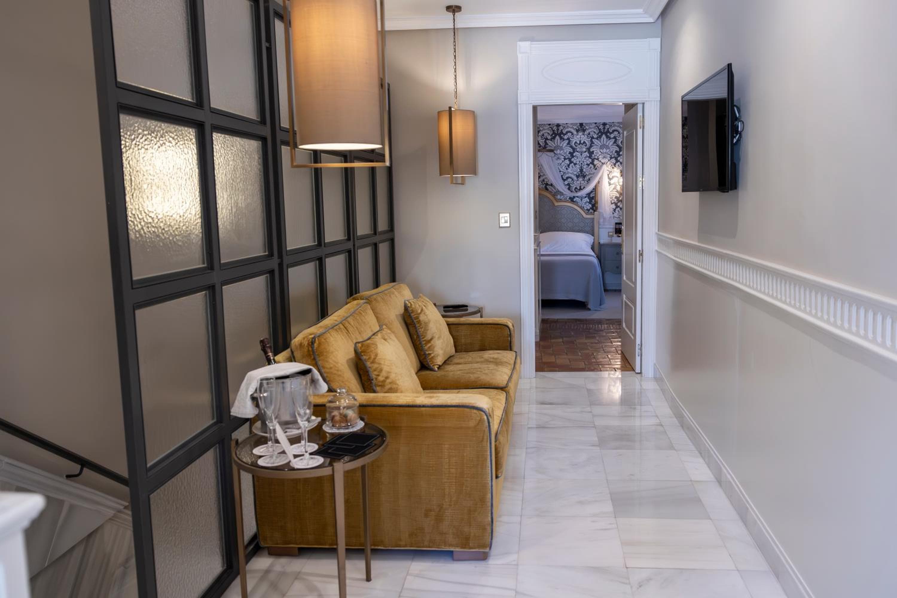 Hotel Gravina 51 — 28