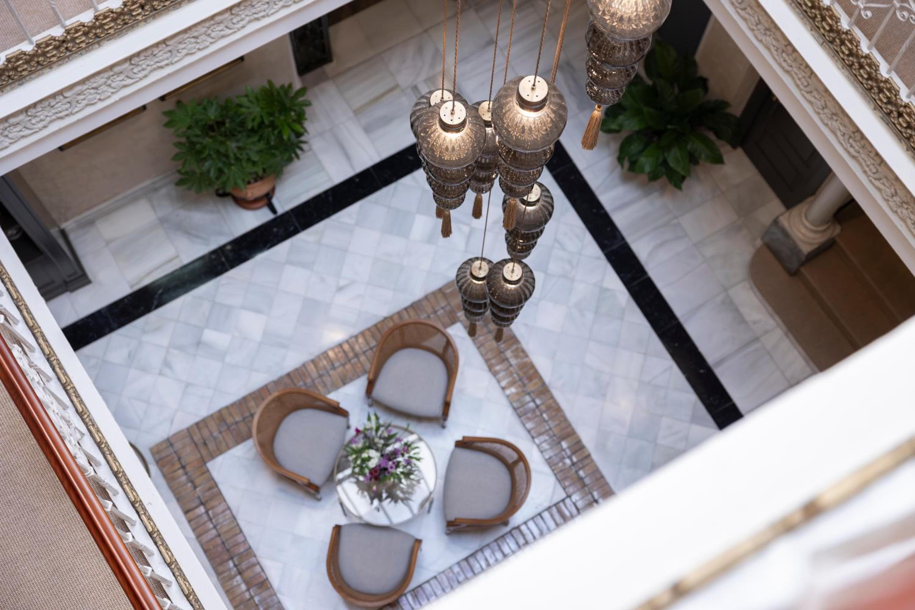 Hotel Gravina 51 — 25