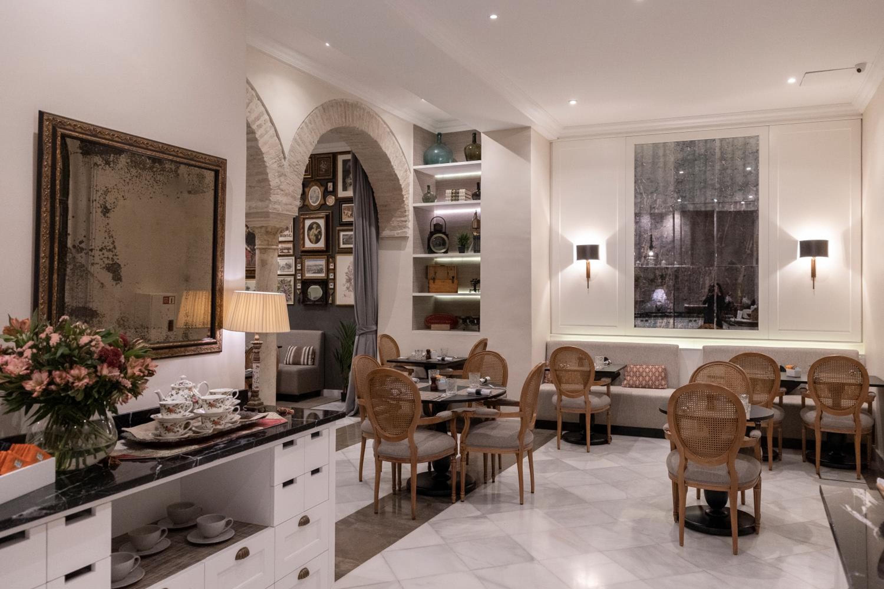 Hotel Gravina 51 — 9