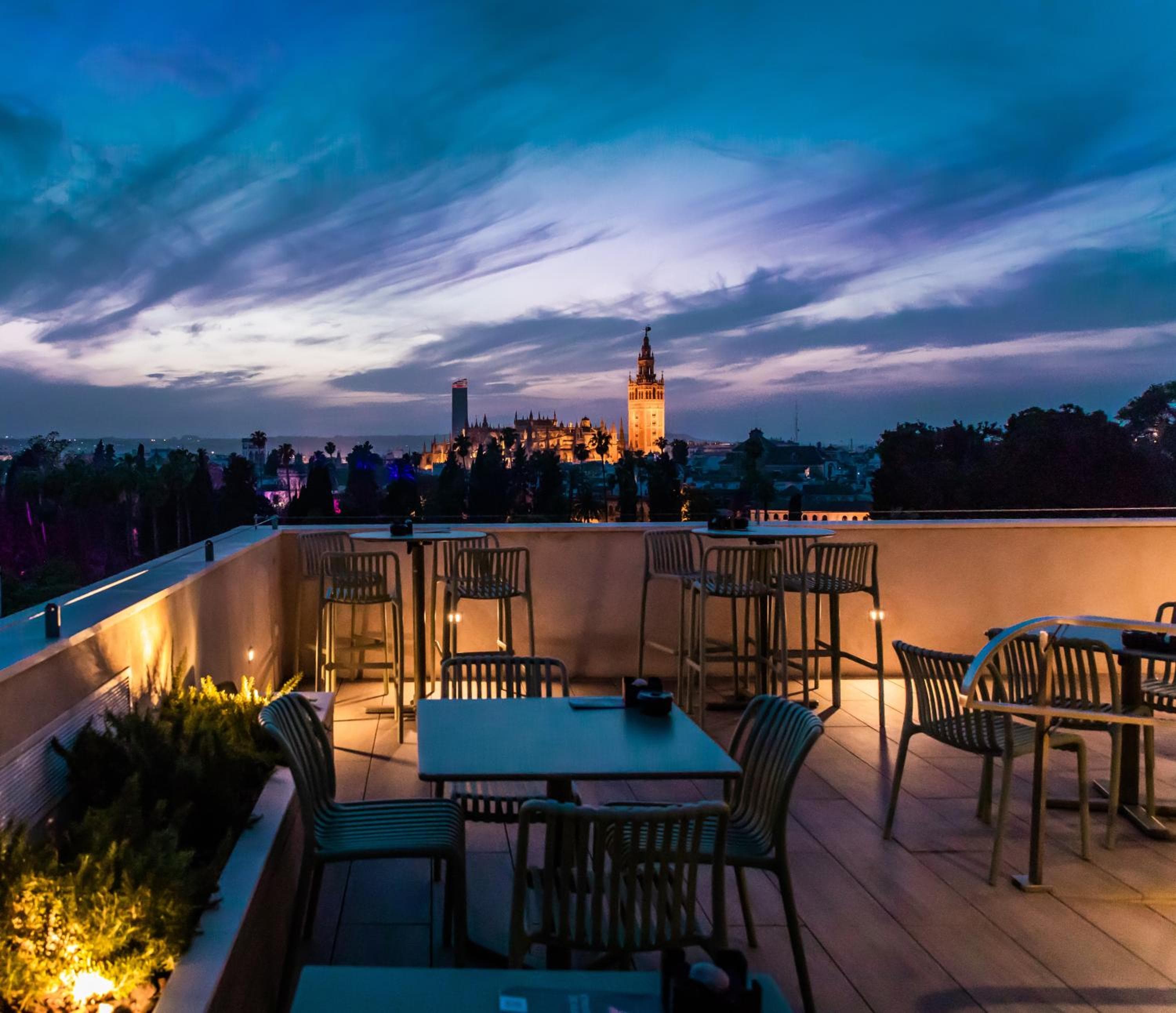 Hotel Alcázar — 8