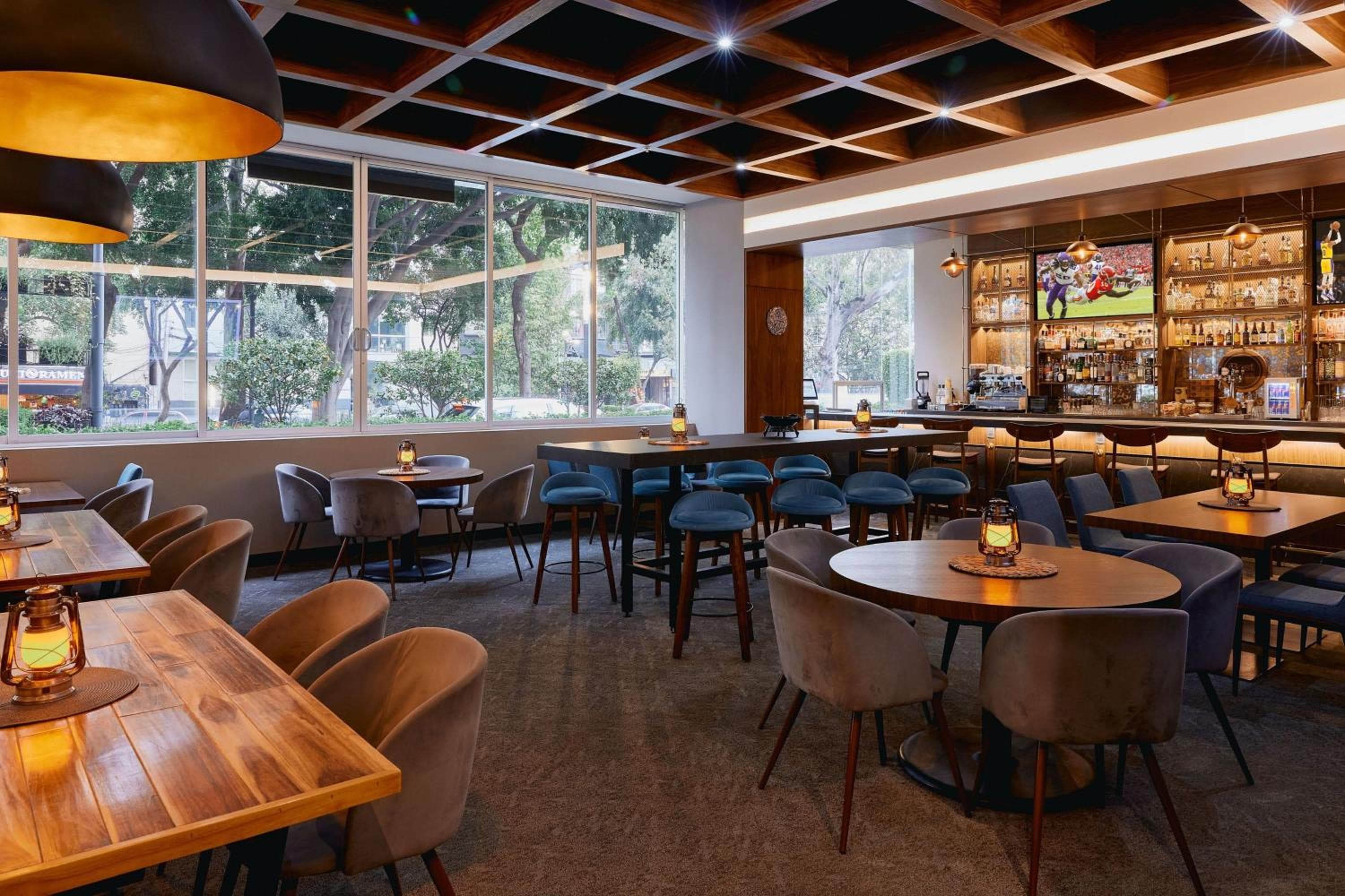 Four Points by Sheraton Mexico City Colonia Roma — 27