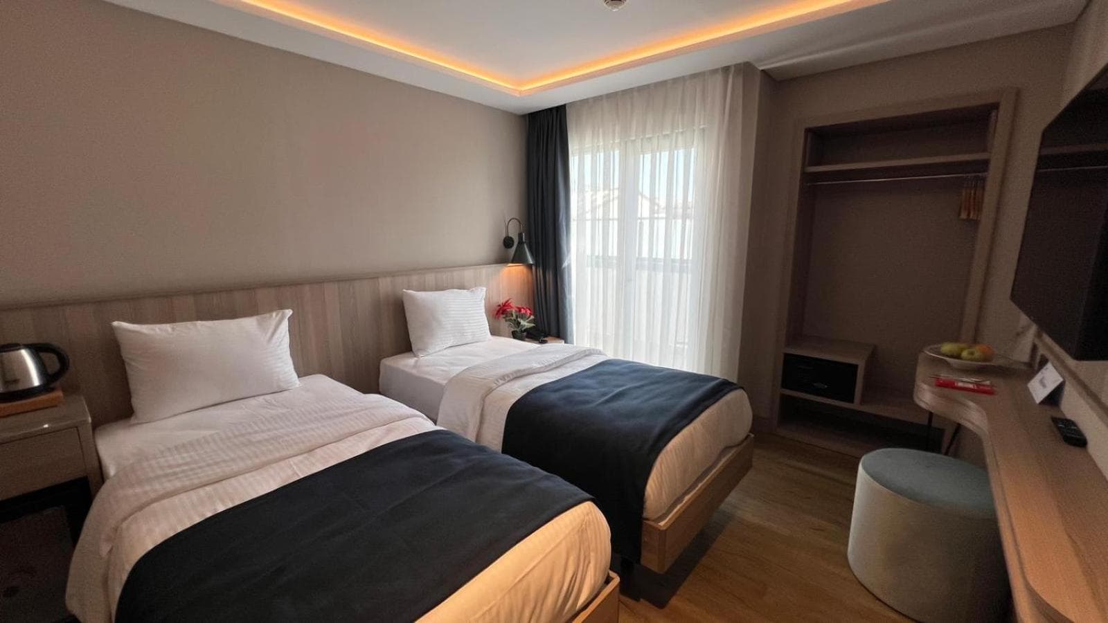 Woxx Hotel — 12