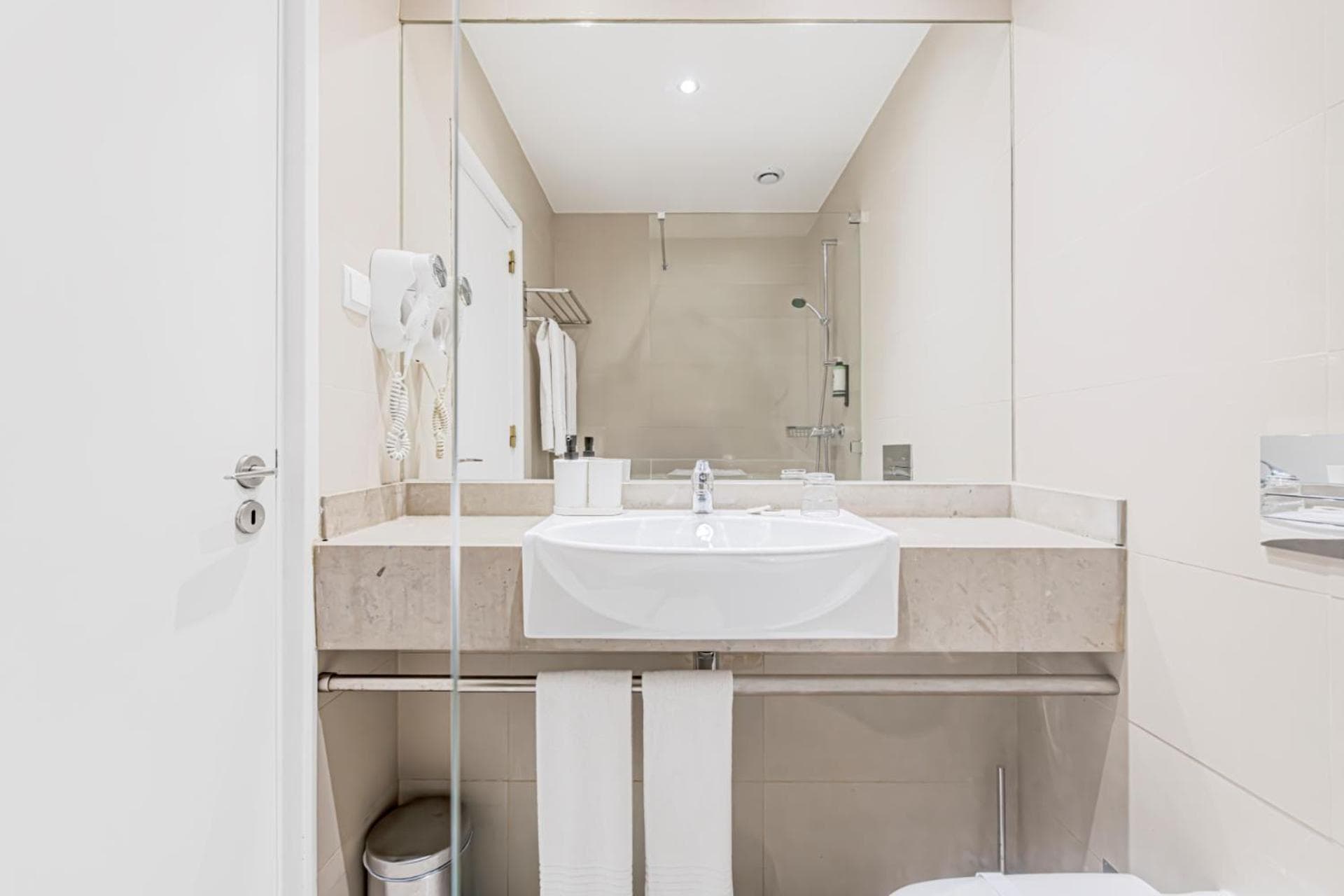 Lissabon Central Park Hotel Suiten & Studios — 2