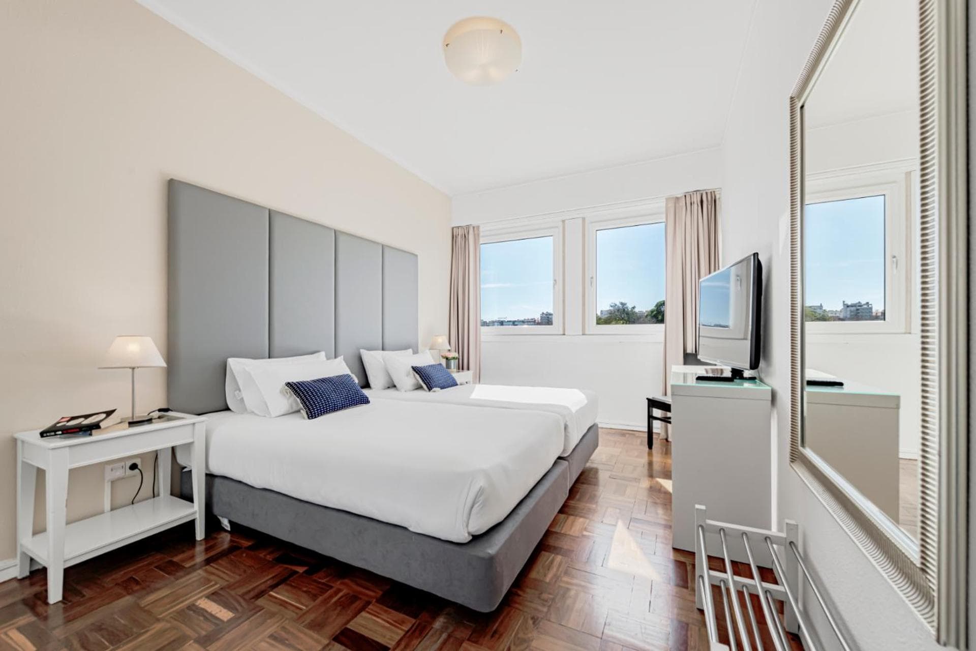 Lissabon Central Park Hotel Suiten & Studios — 7