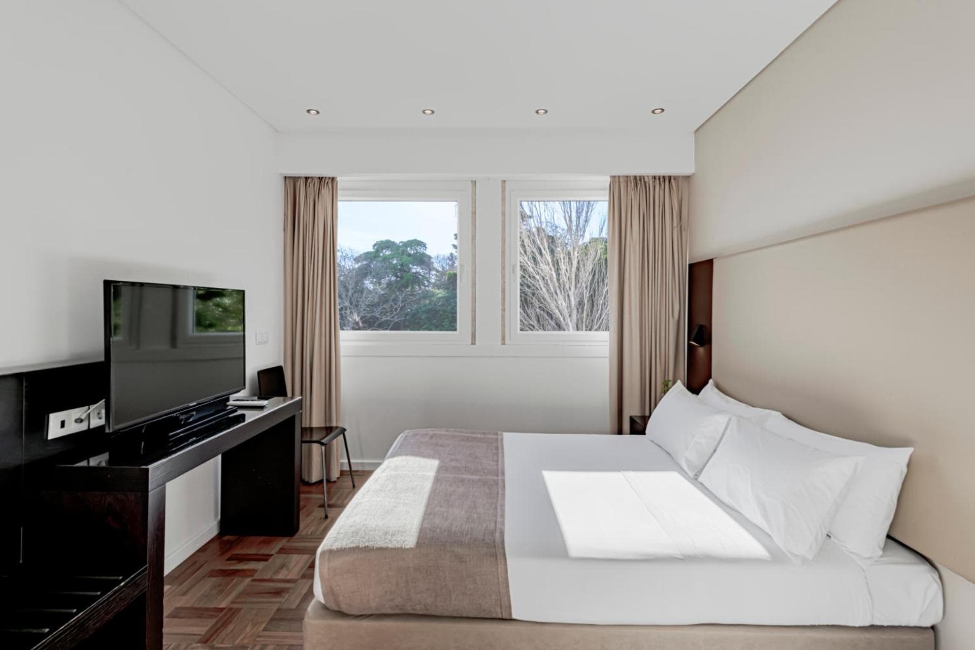 Lissabon Central Park Hotel Suiten & Studios — 21