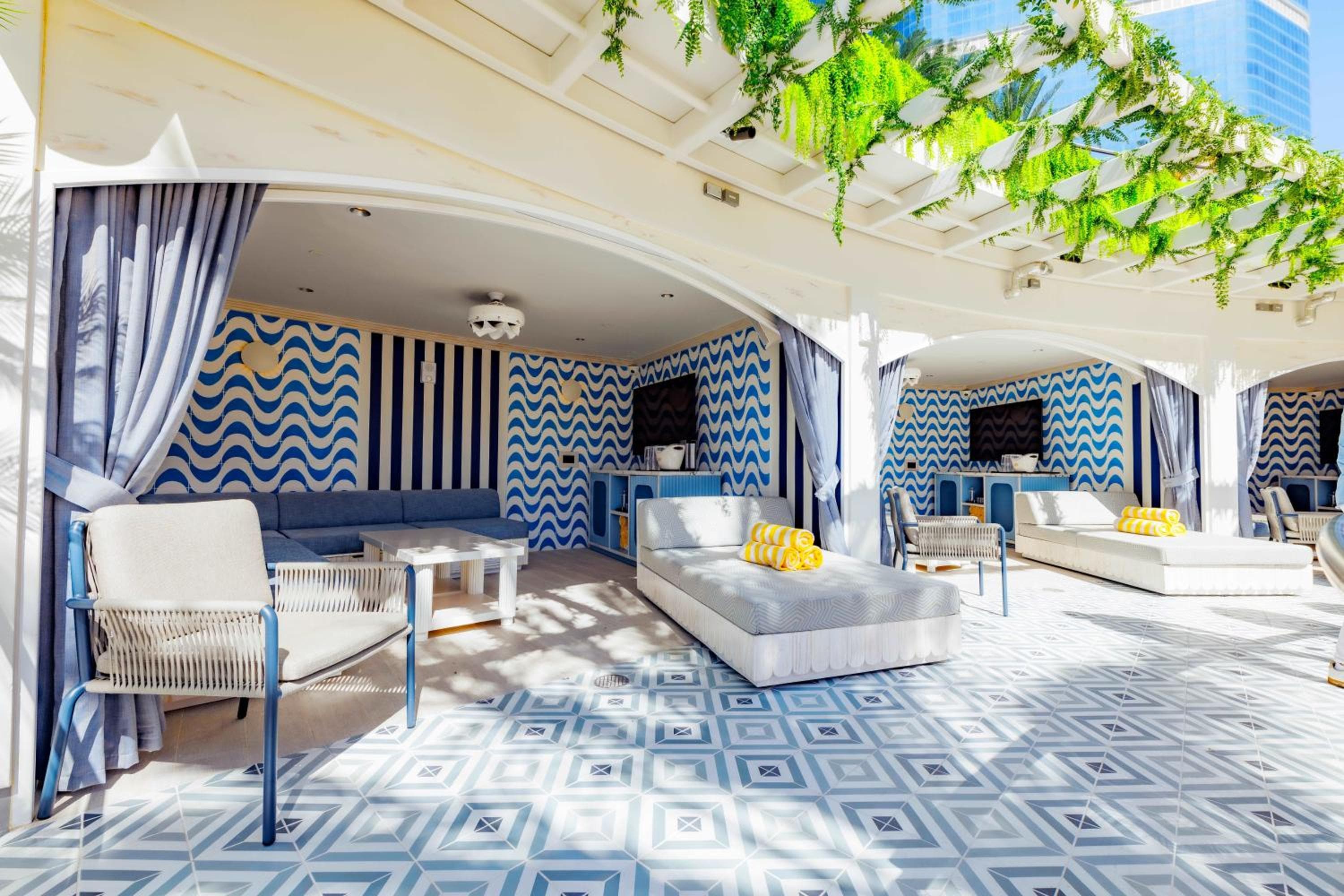 Fontainebleau Las Vegas — 25