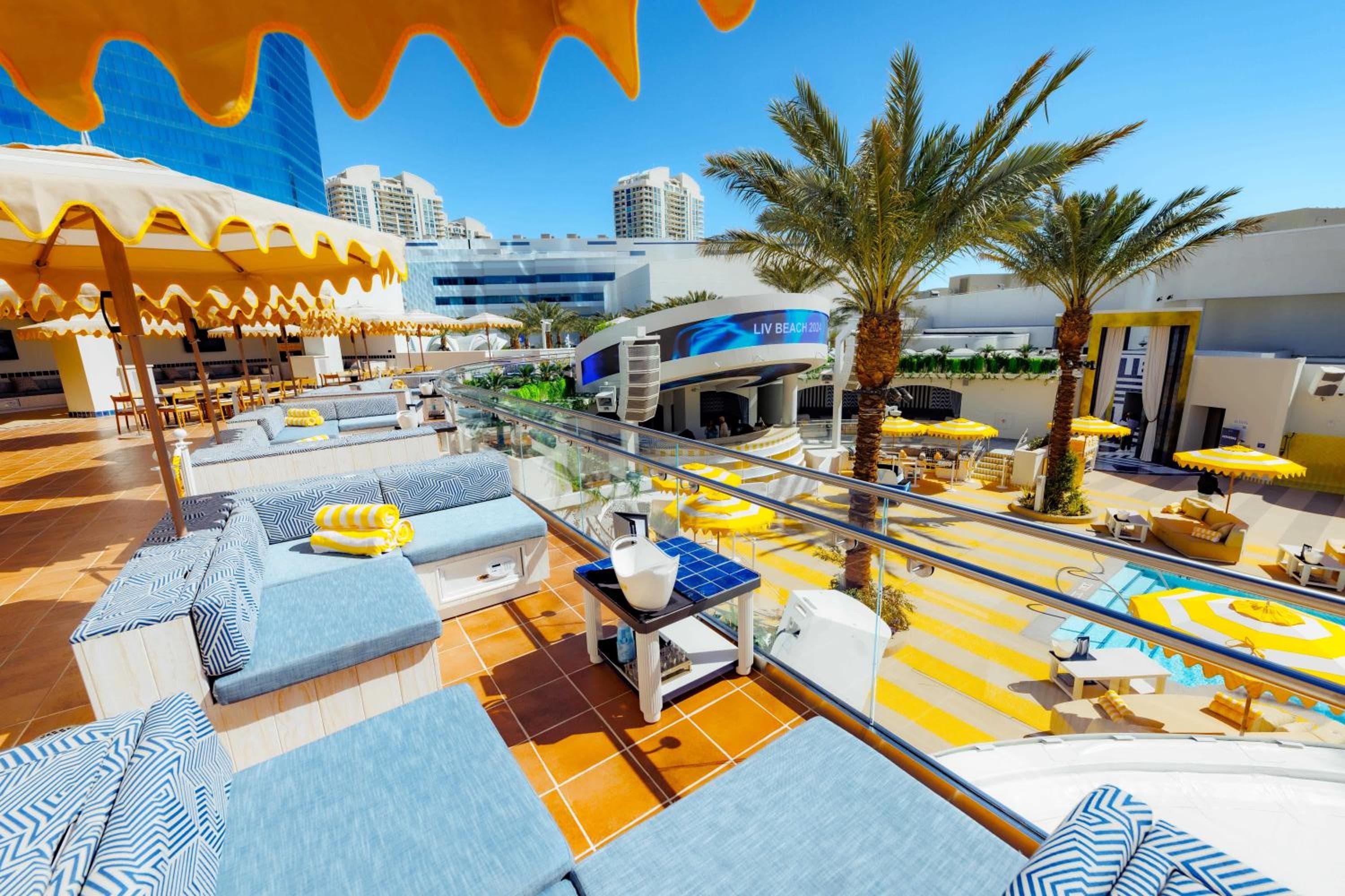 Fontainebleau Las Vegas — 23