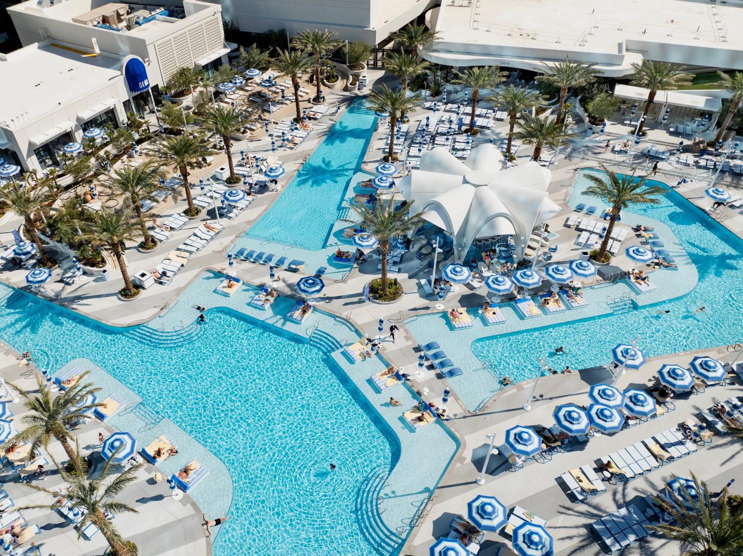 Fontainebleau Las Vegas — 26