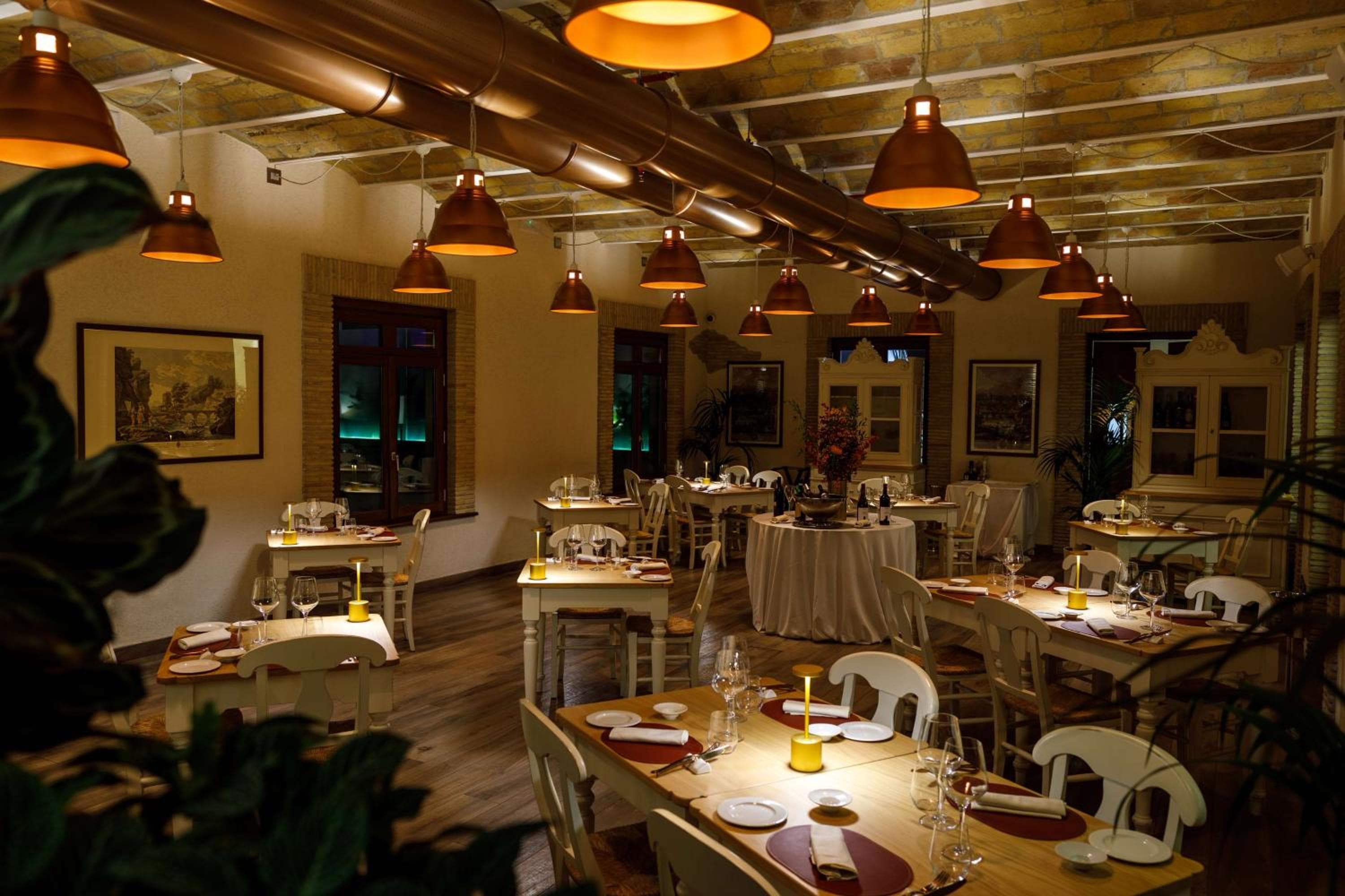 Hotel Aleph Roma, Curio Collection By Hilton — 11