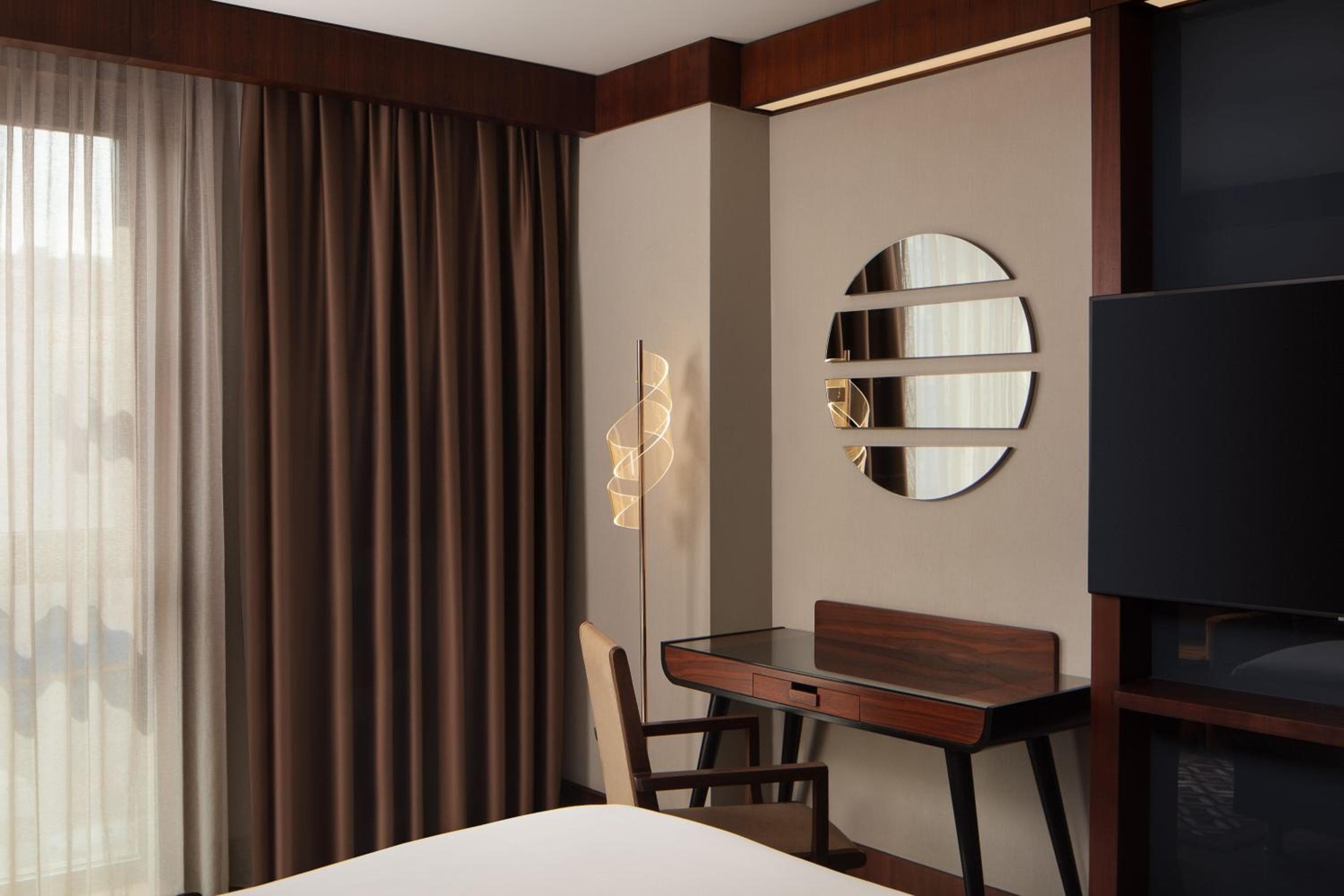 Sheraton Istanbul City Center — 18