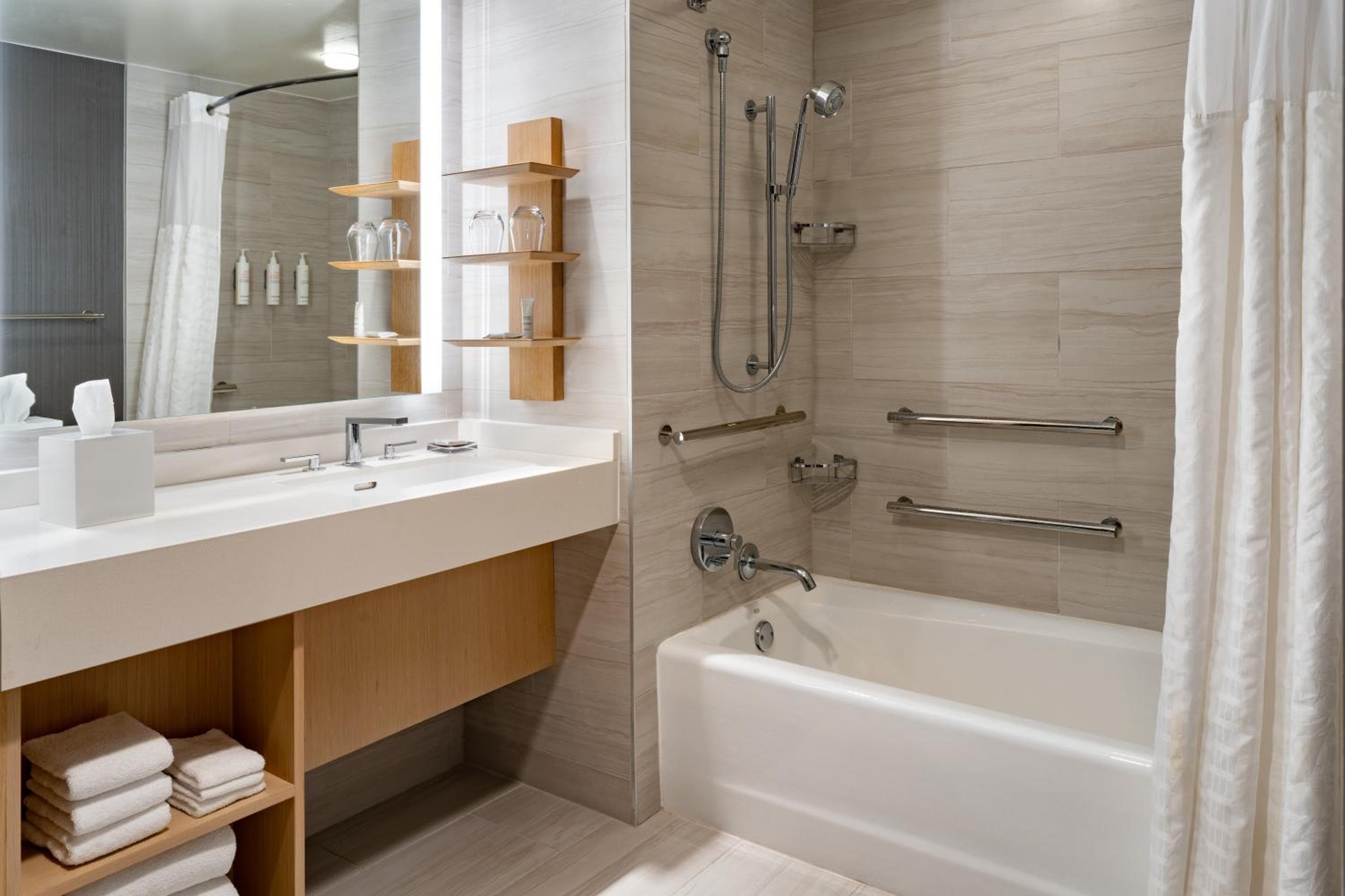Tampa Marriott Water Street — 6