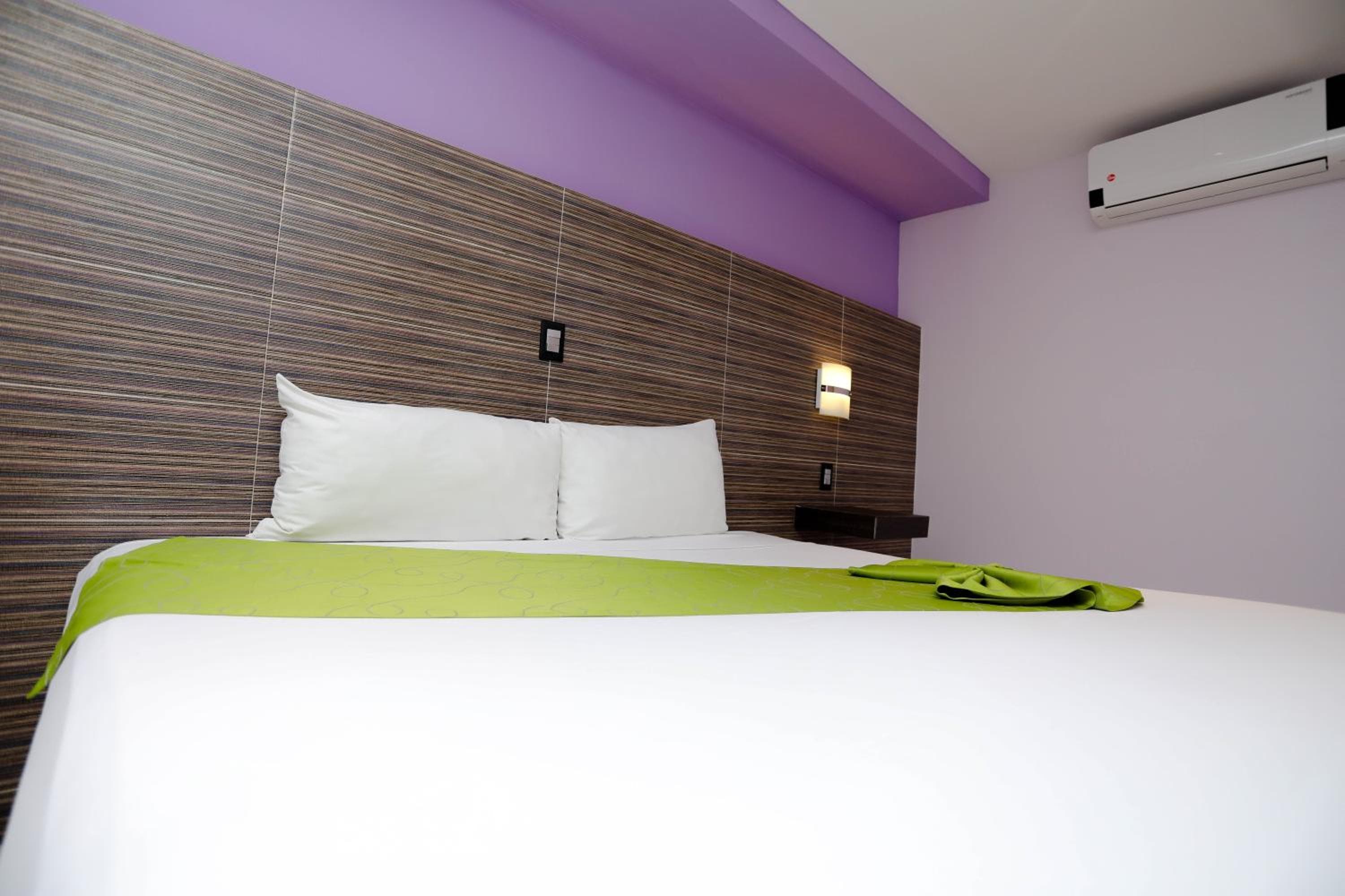 Hotel Kavia — 3