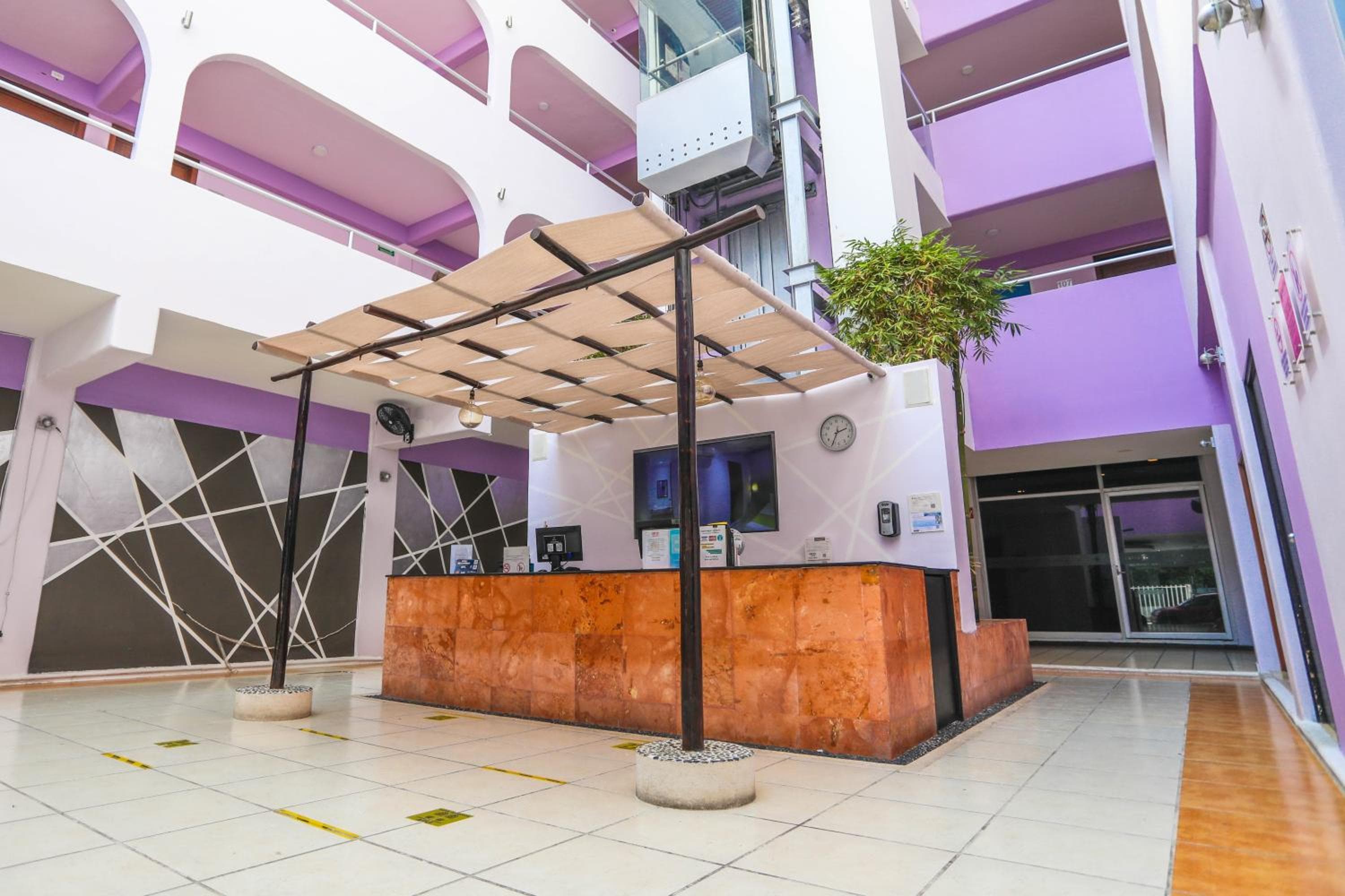 Hotel Kavia — 27