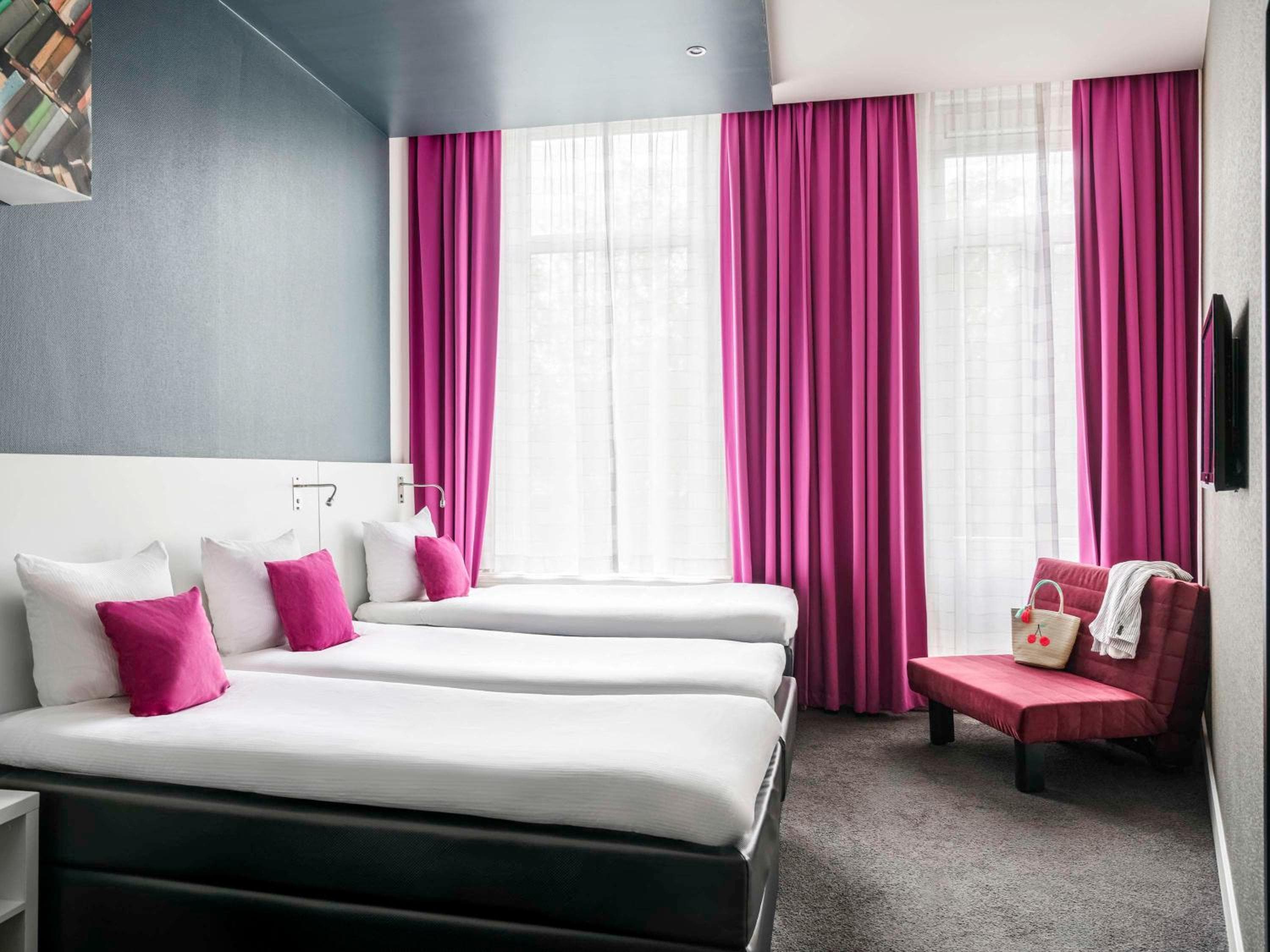 ibis Styles Amsterdam Amstel — 4