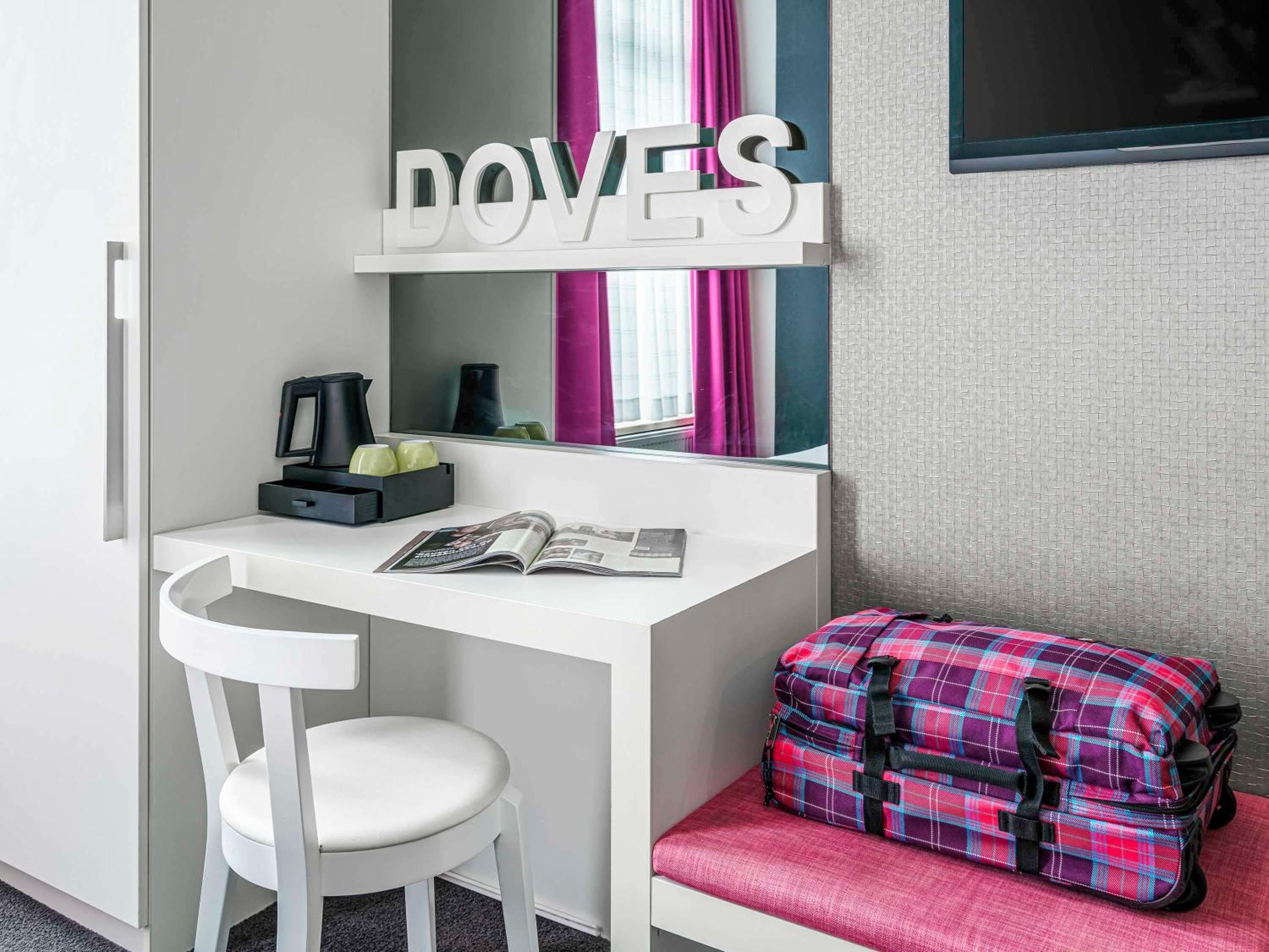 ibis Styles Amsterdam Amstel — 7
