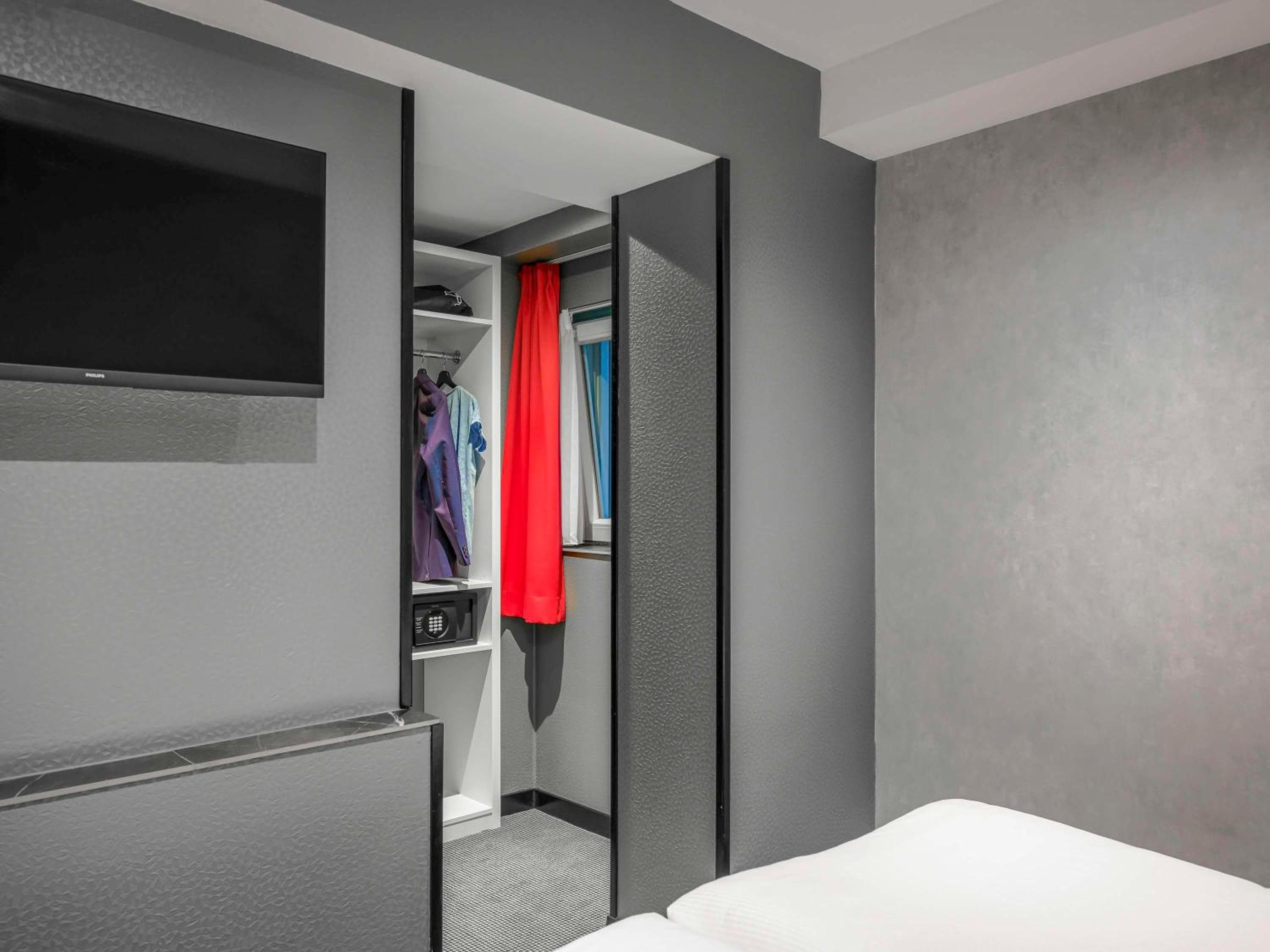ibis Styles Amsterdam Amstel — 11