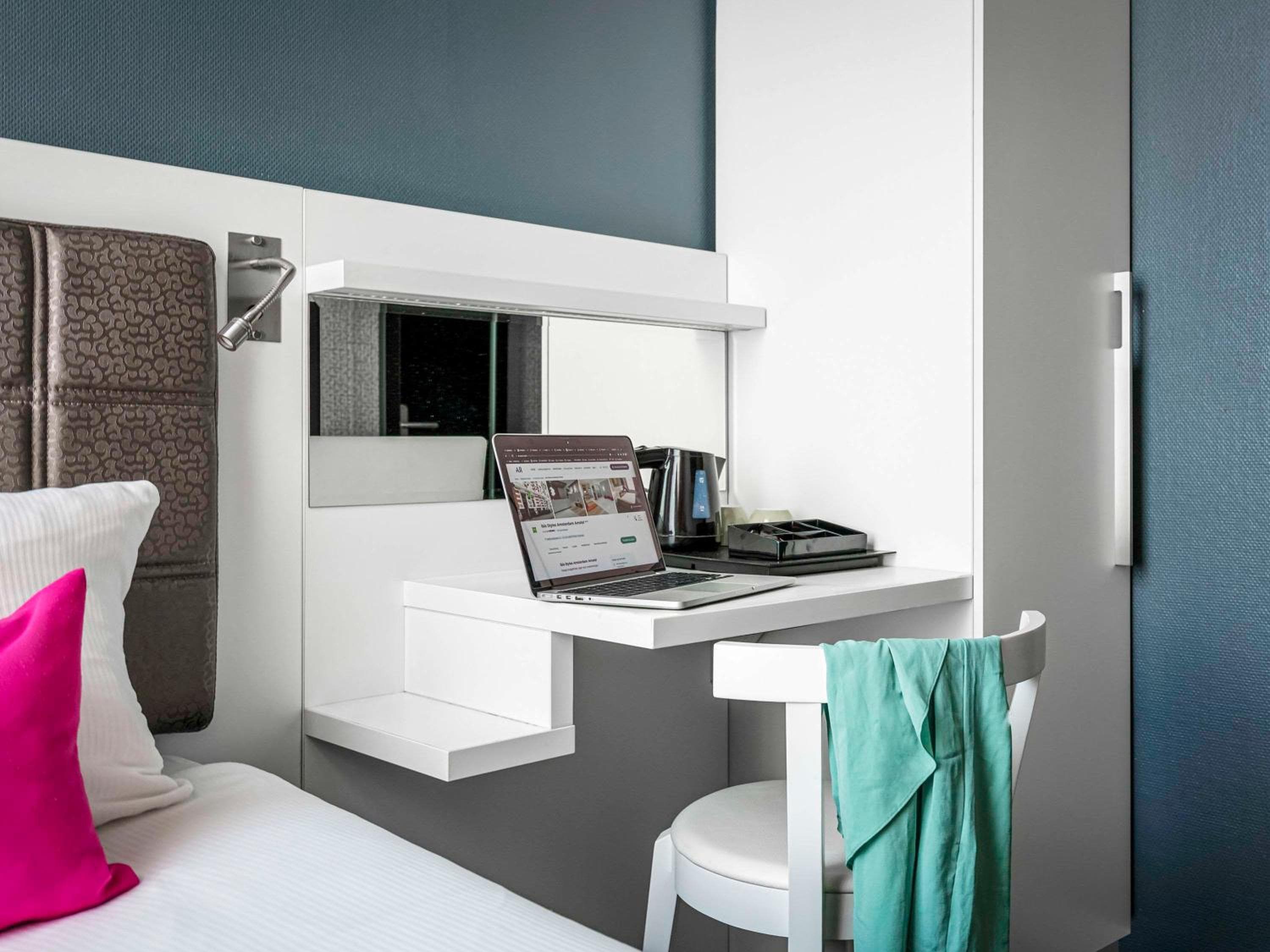 ibis Styles Amsterdam Amstel — 15