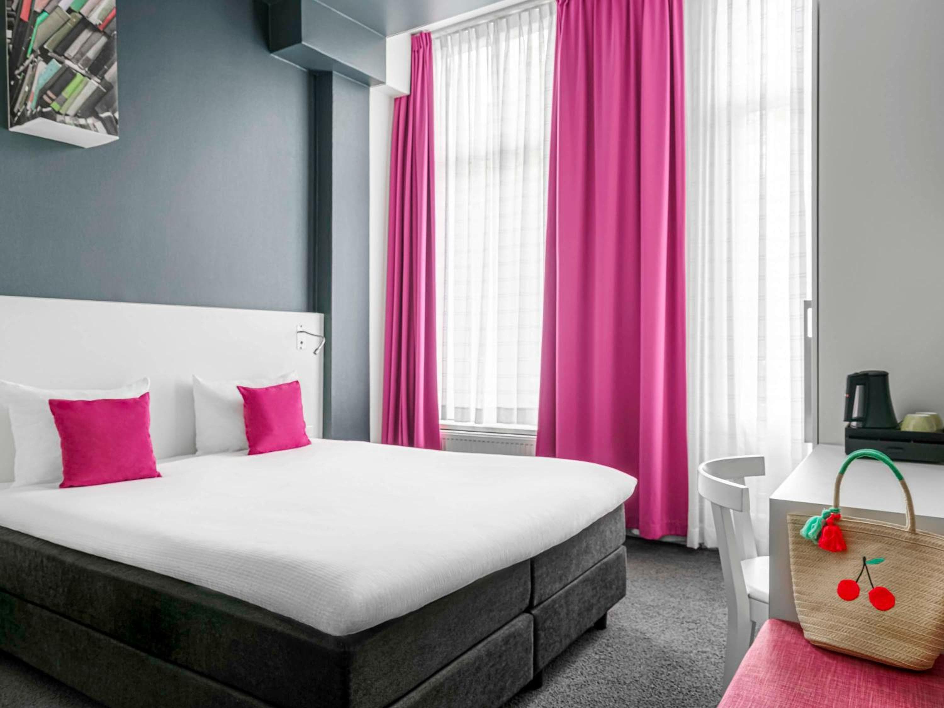 ibis Styles Amsterdam Amstel — 9